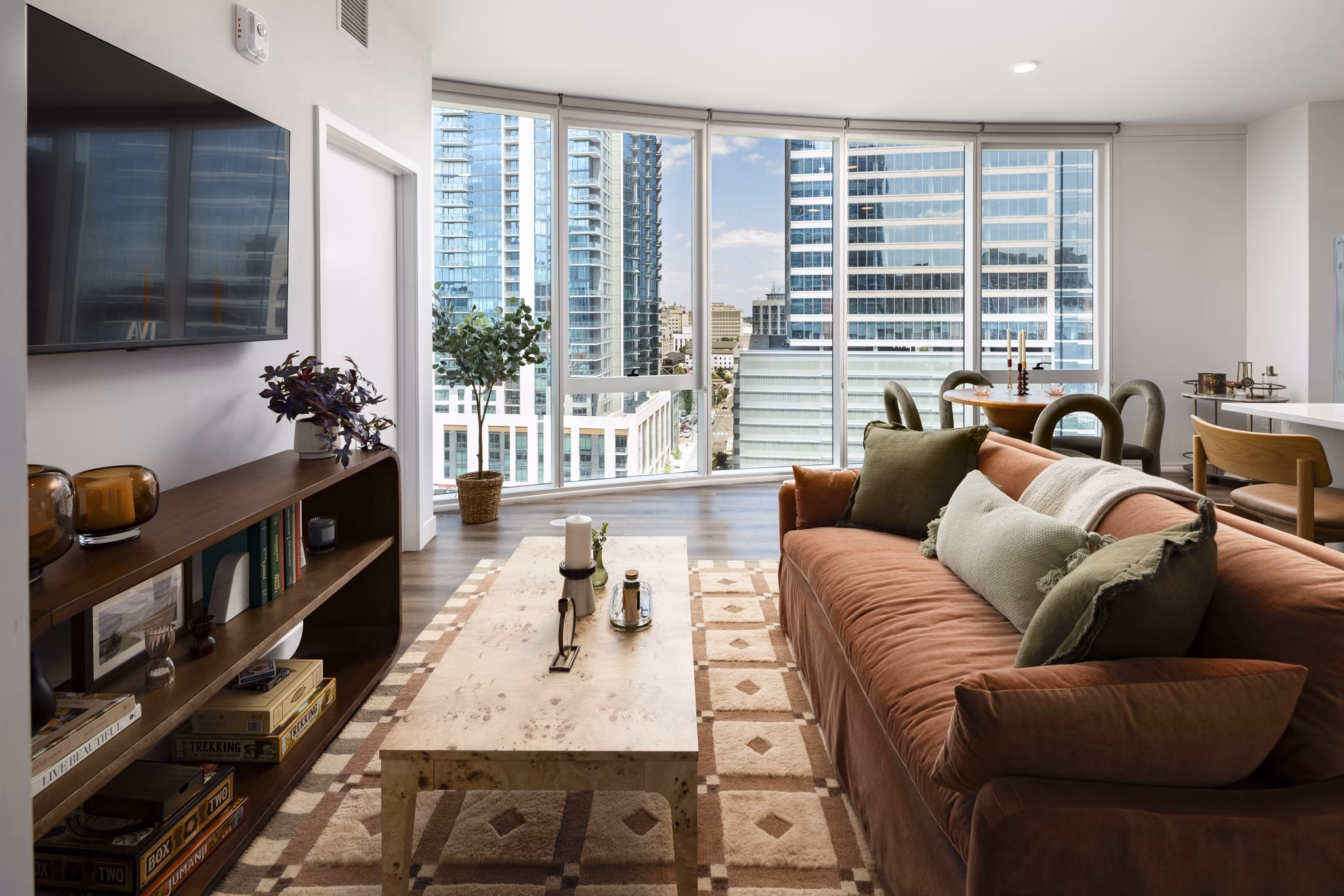 Living Room at Albion Music Row Apartments
