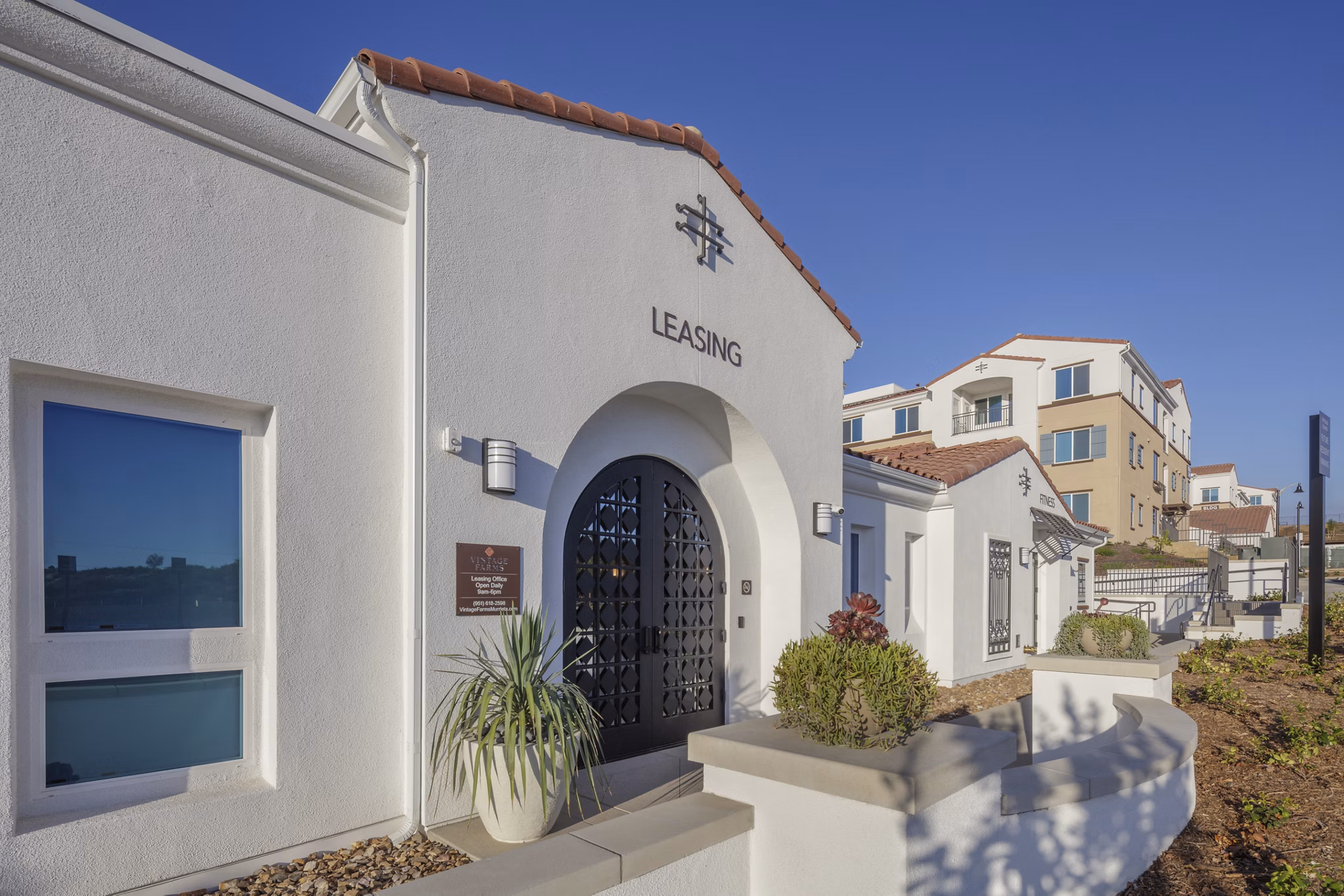 exterior at Vintage Farms Apartments
