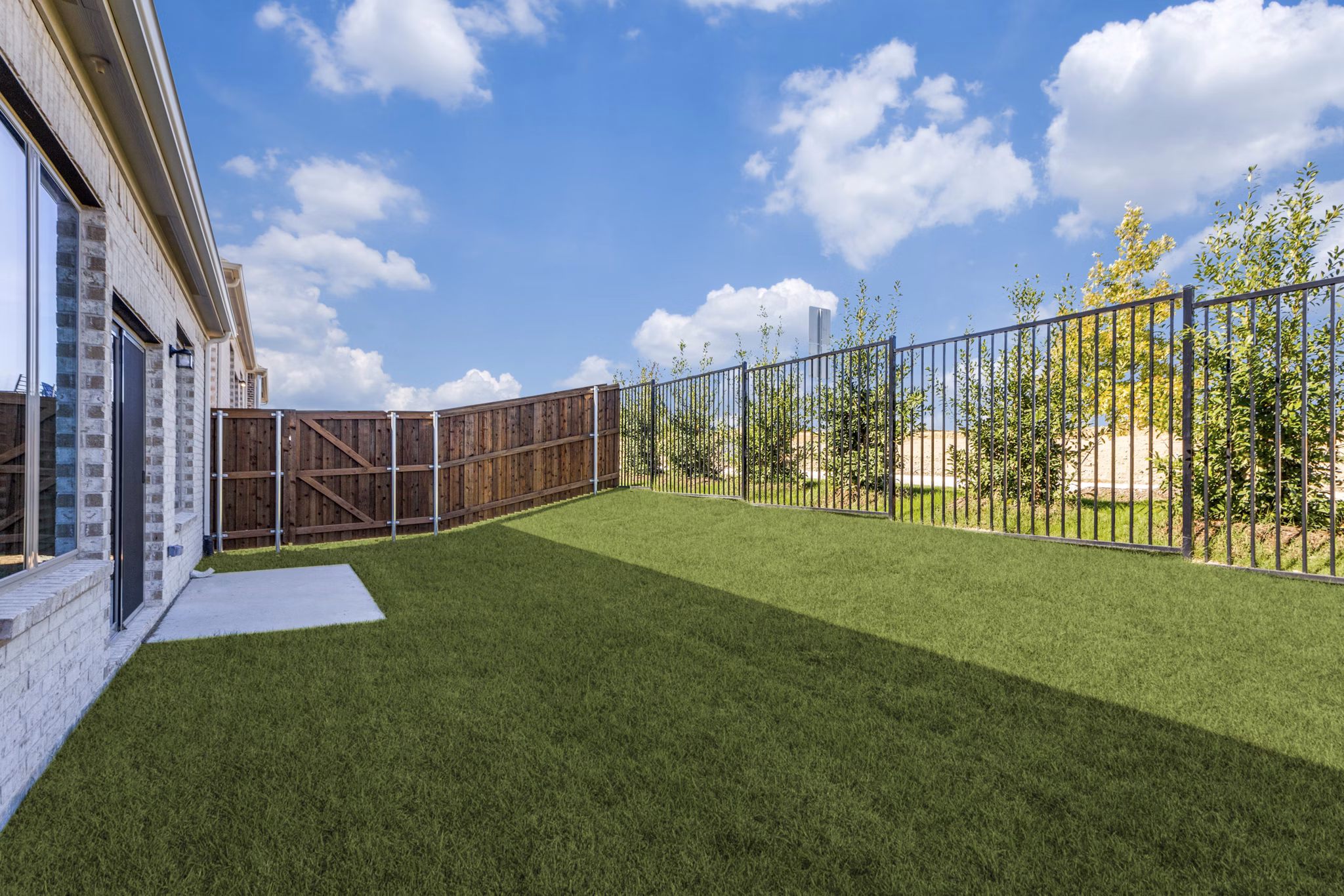 patio at Canopy Homes at Ventana Apartments