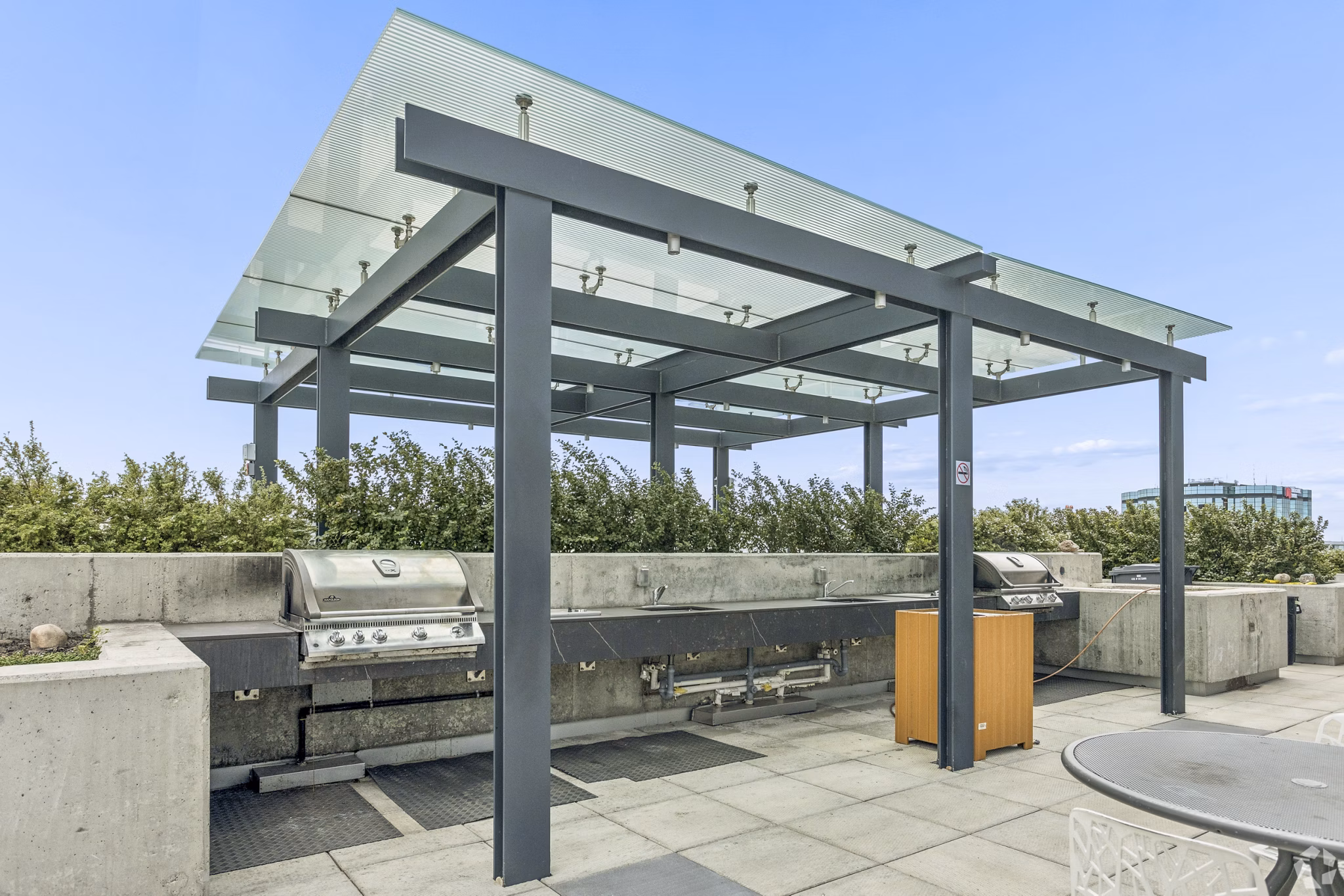 grill area at Sky Residences Apartments 