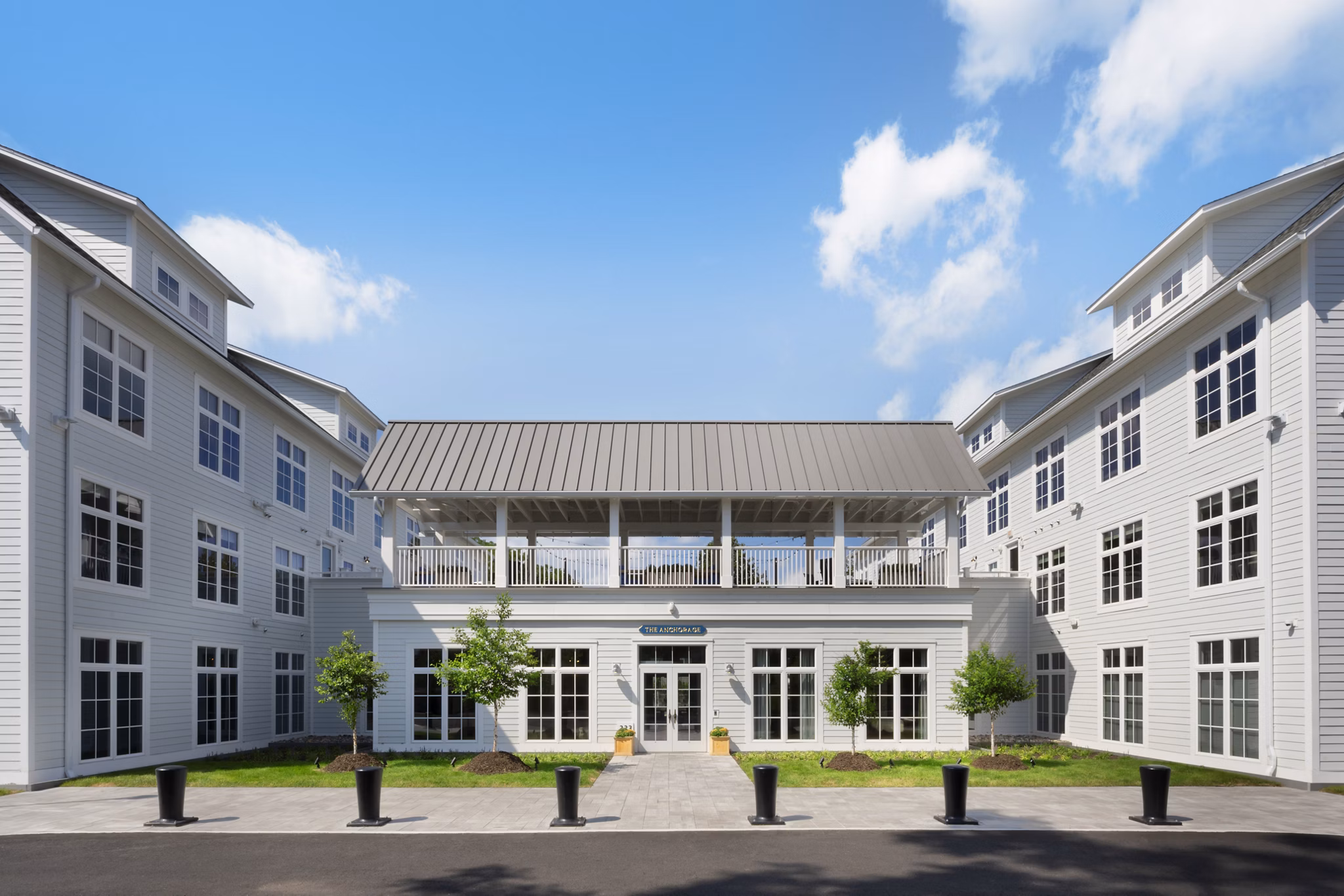 building/exterior at The Anchorage Apartments