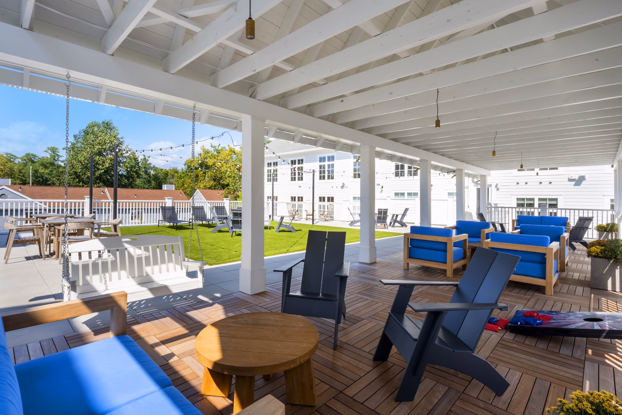 patio at The Anchorage Apartments