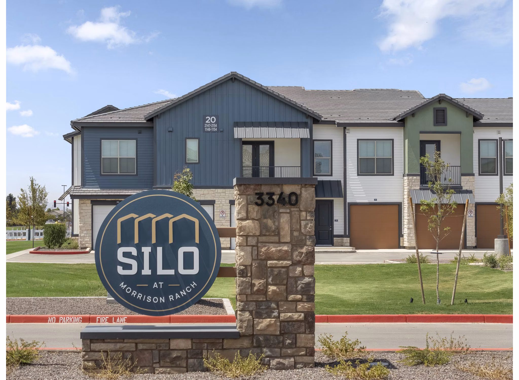 Building/Exterior at Silo Morrison Ranch Apartments