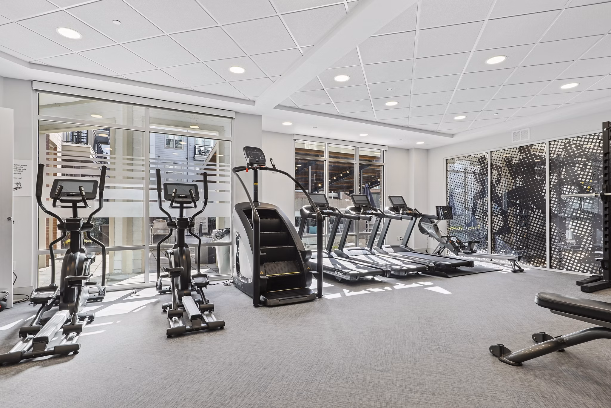 Fitness Center at 605 West End Apartments