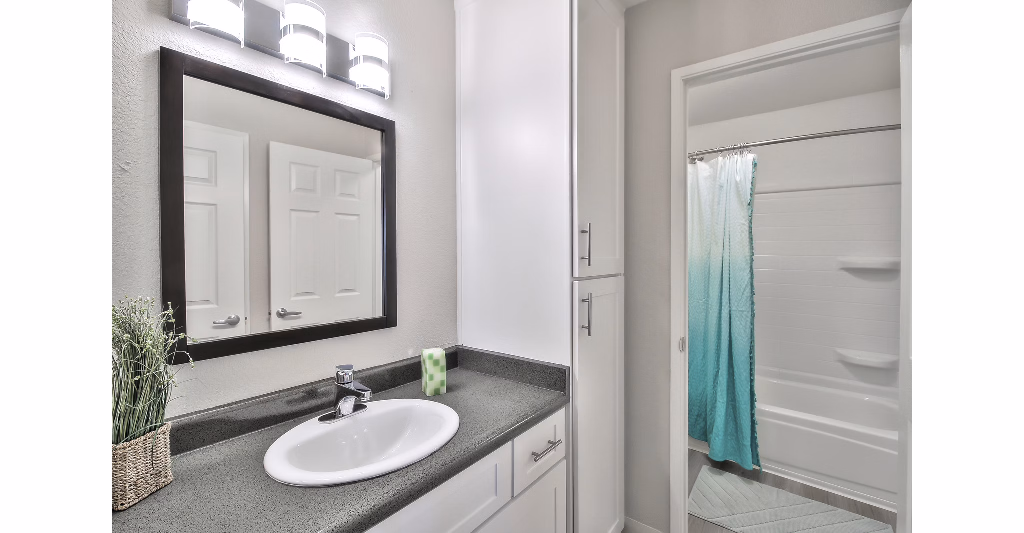 bathroom at Larkspur Apartments