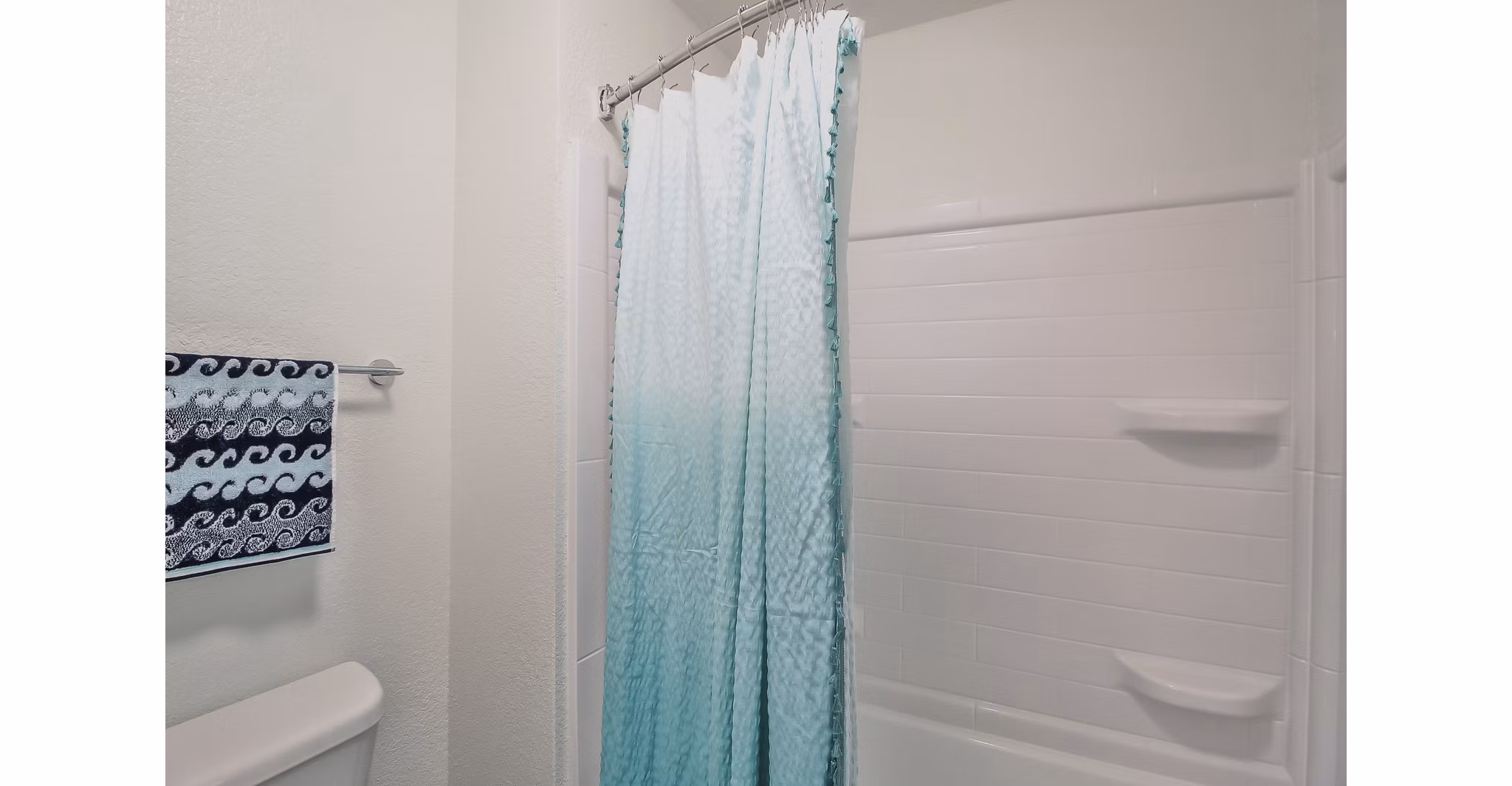 bathroom at Larkspur Apartments
