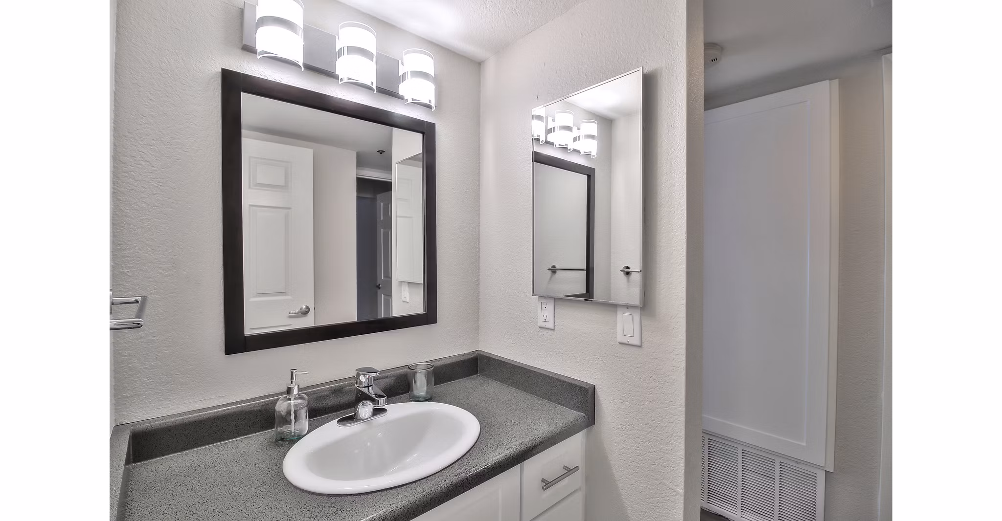bathroom at Larkspur Apartments