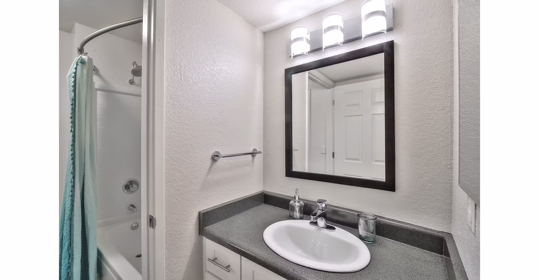 bathroom at Larkspur Apartments