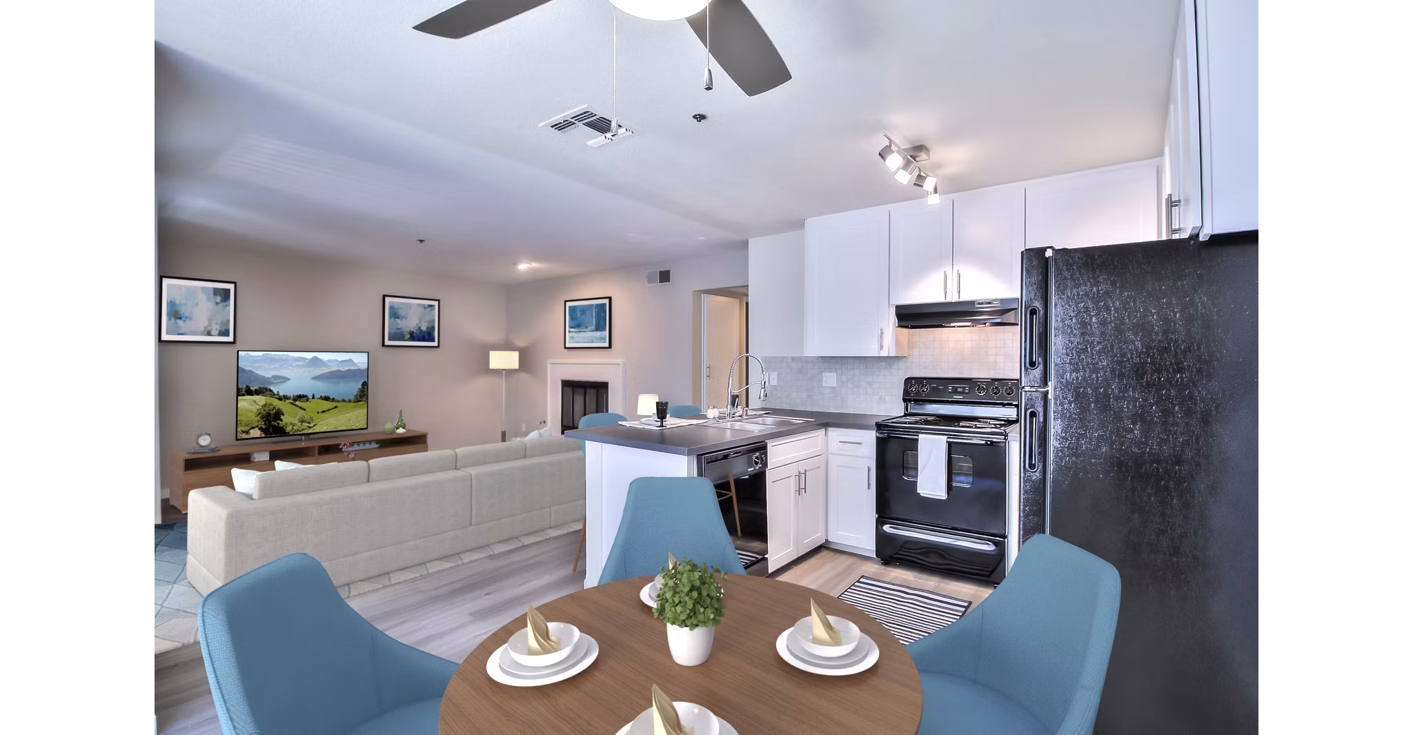 dining room at Larkspur Apartments