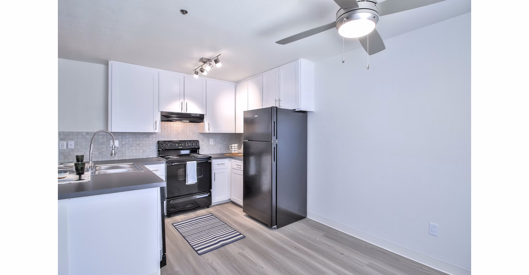 kitchen at Regency Park Apartments