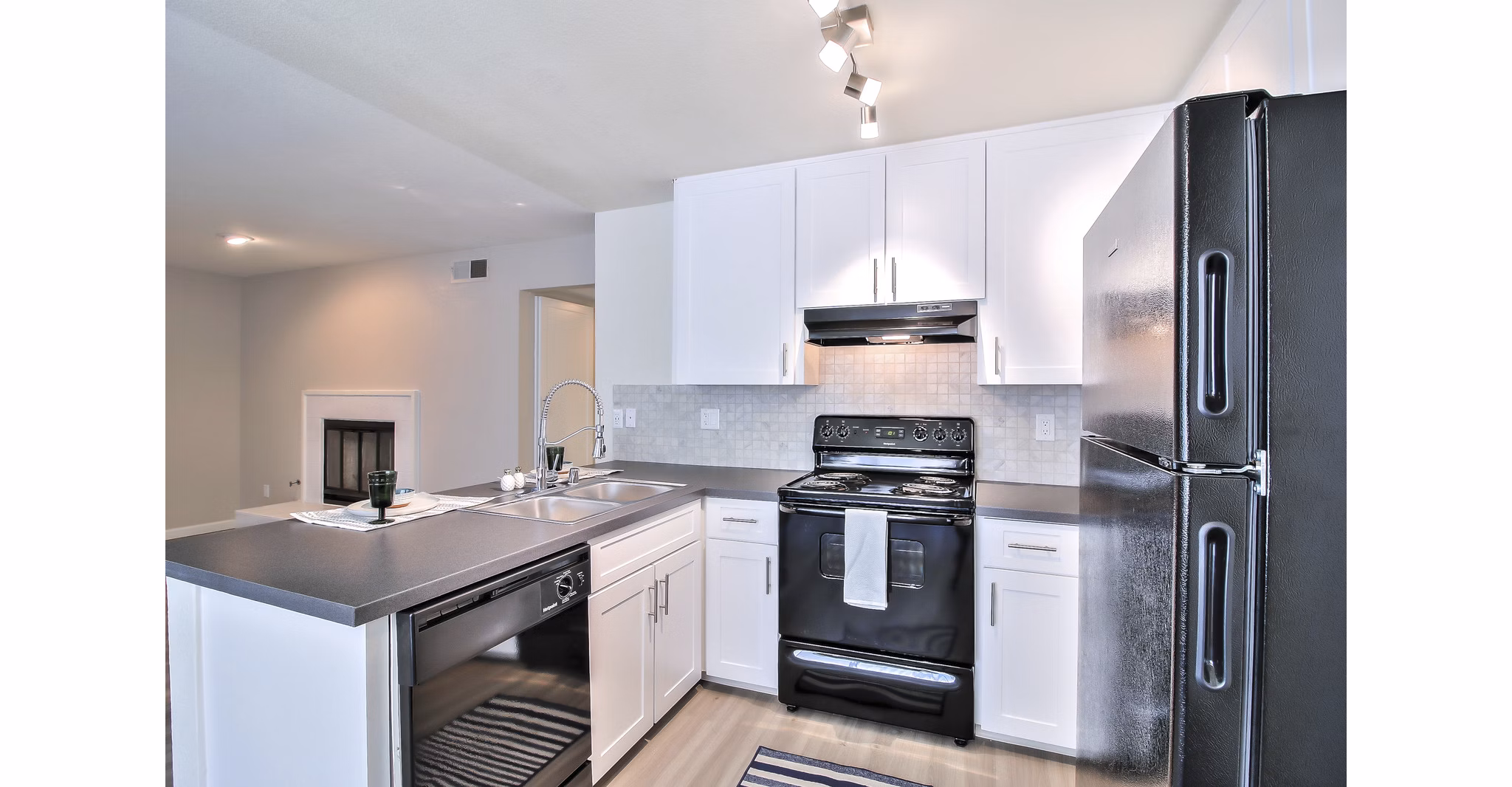 kitchen at Regency Park Apartments
