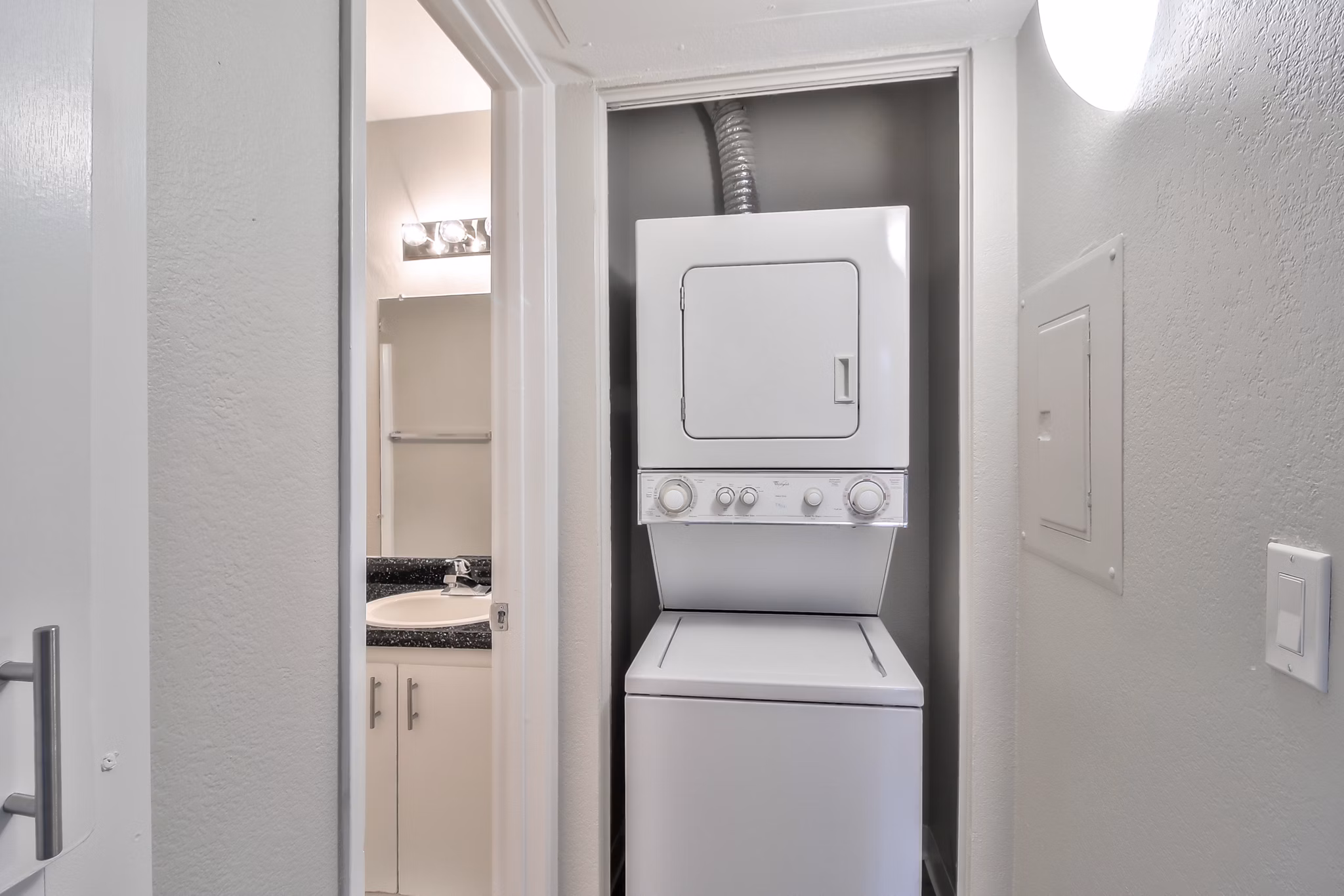laundry room at Redwood Square Apartments