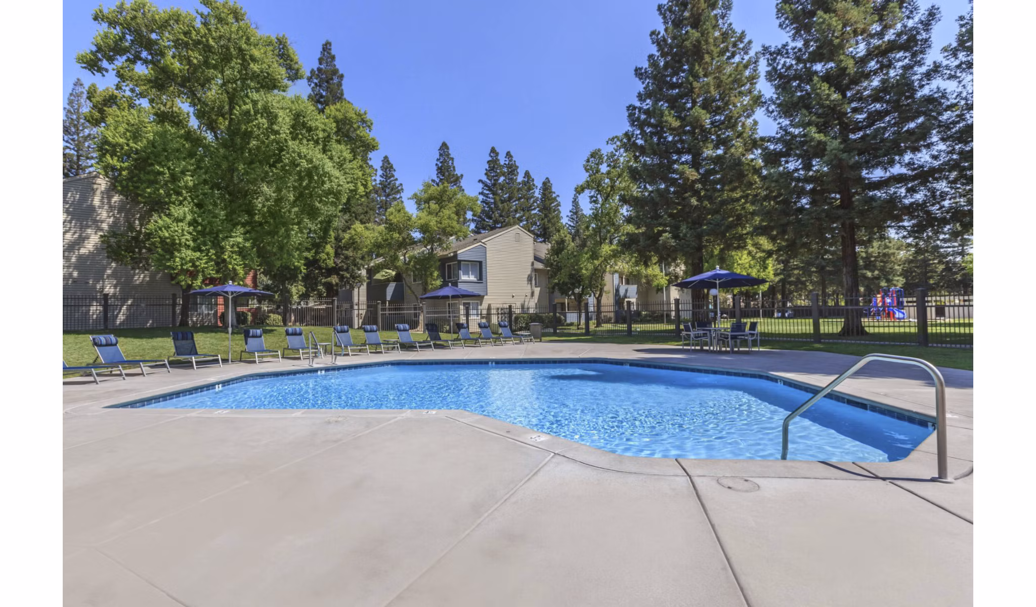 Property images of Redwood Square