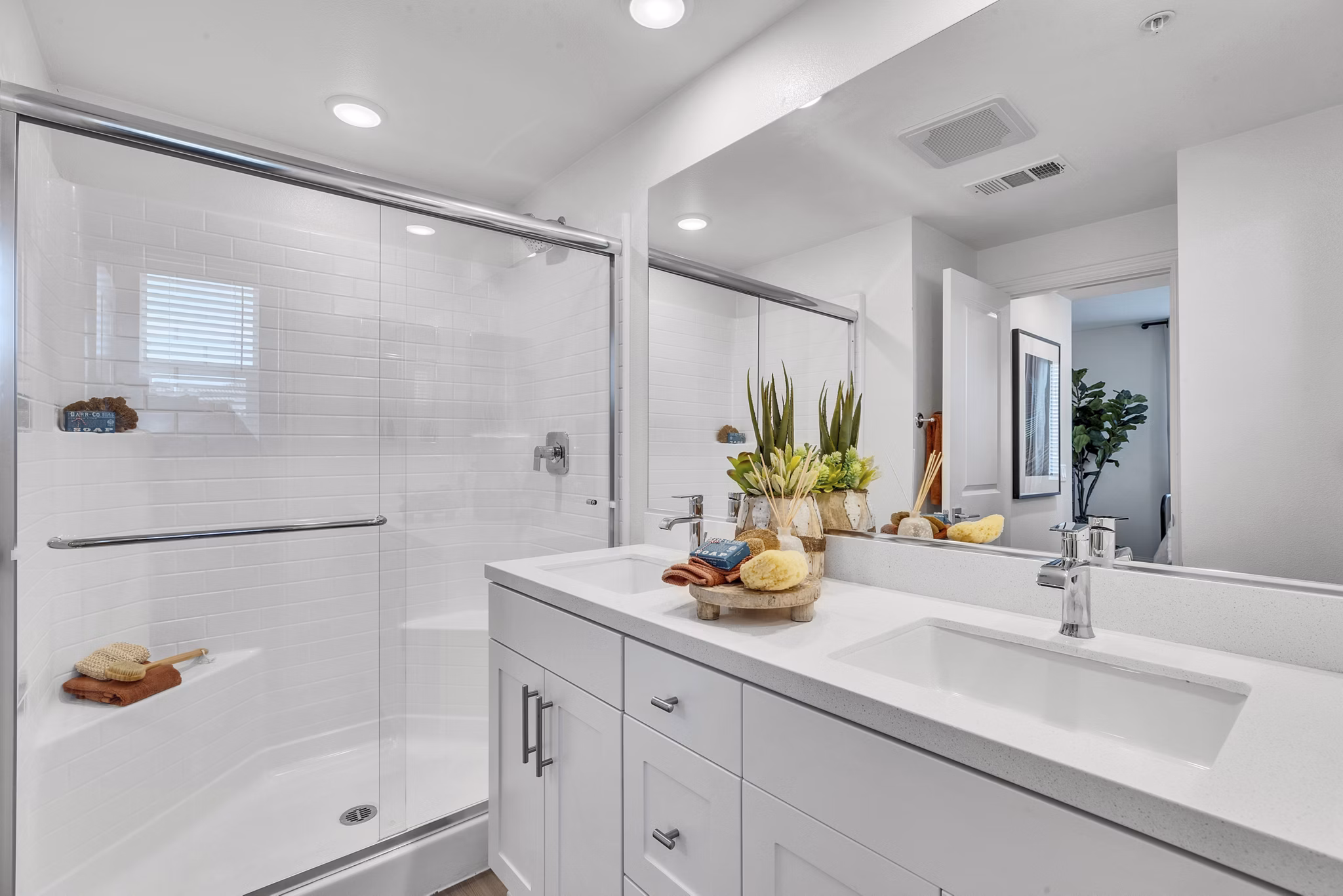 Bathroom at The Hawthorne Apartments