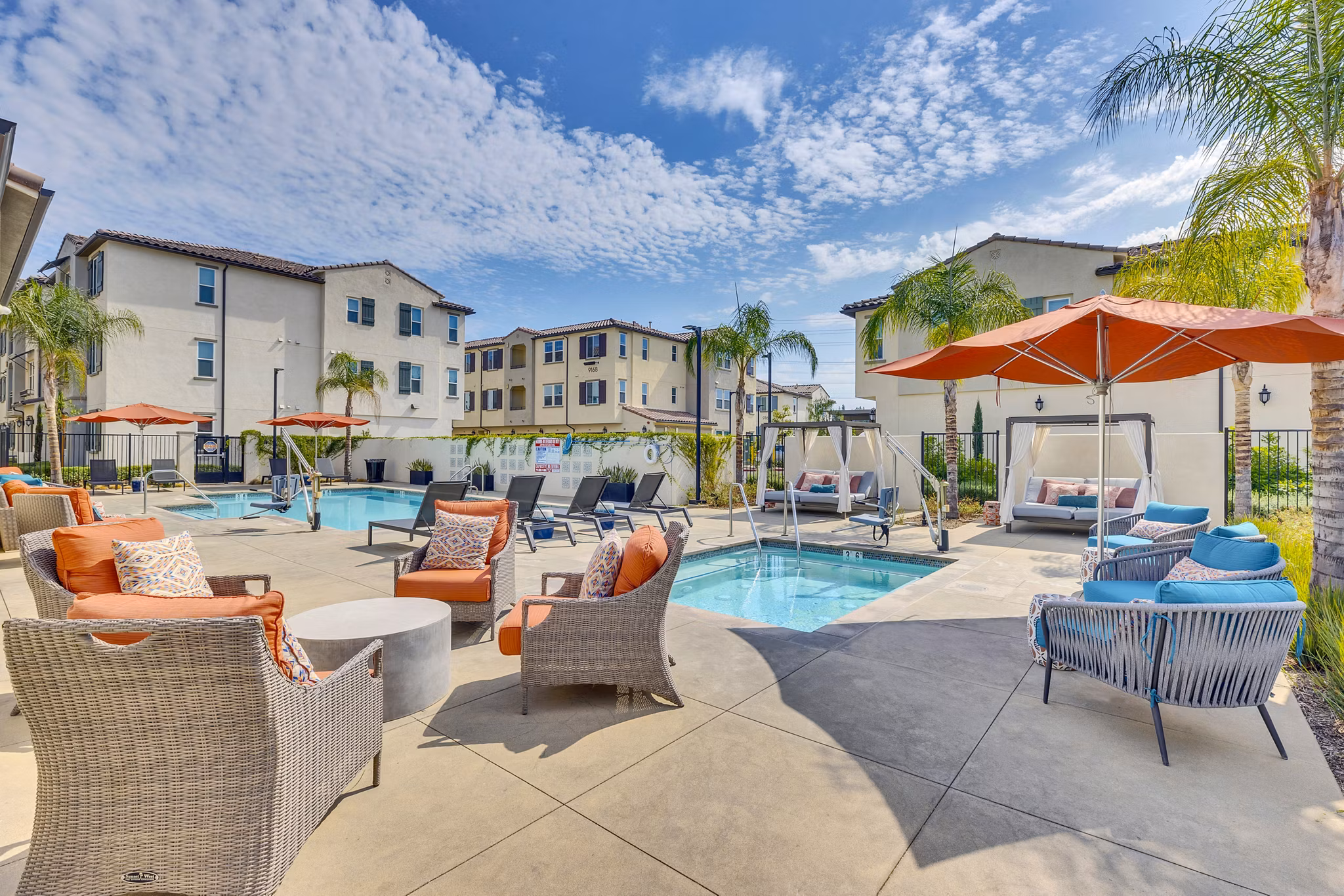 Pool at The Hawthorne Apartments