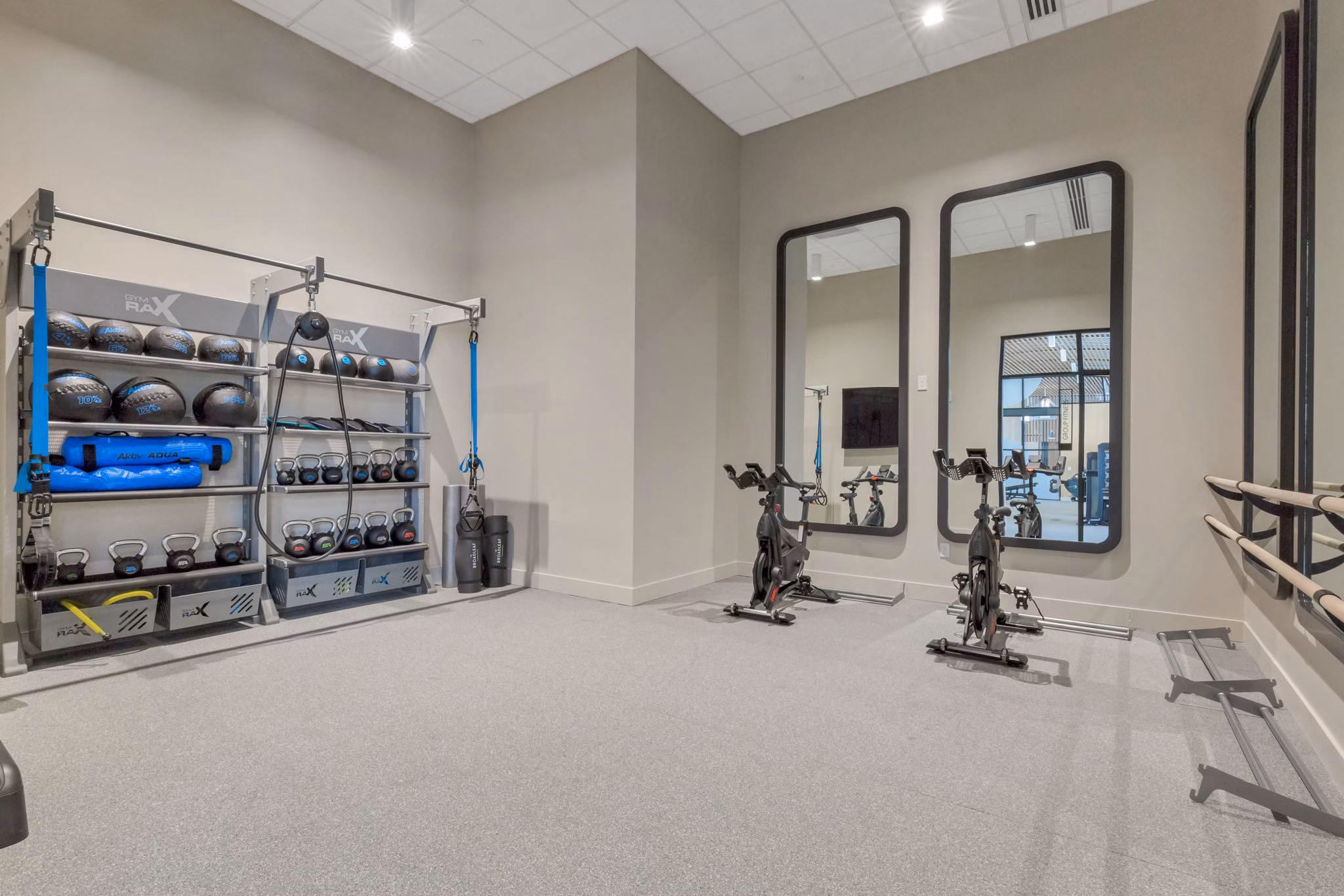 fitness center at The Broadleaf Apartments 