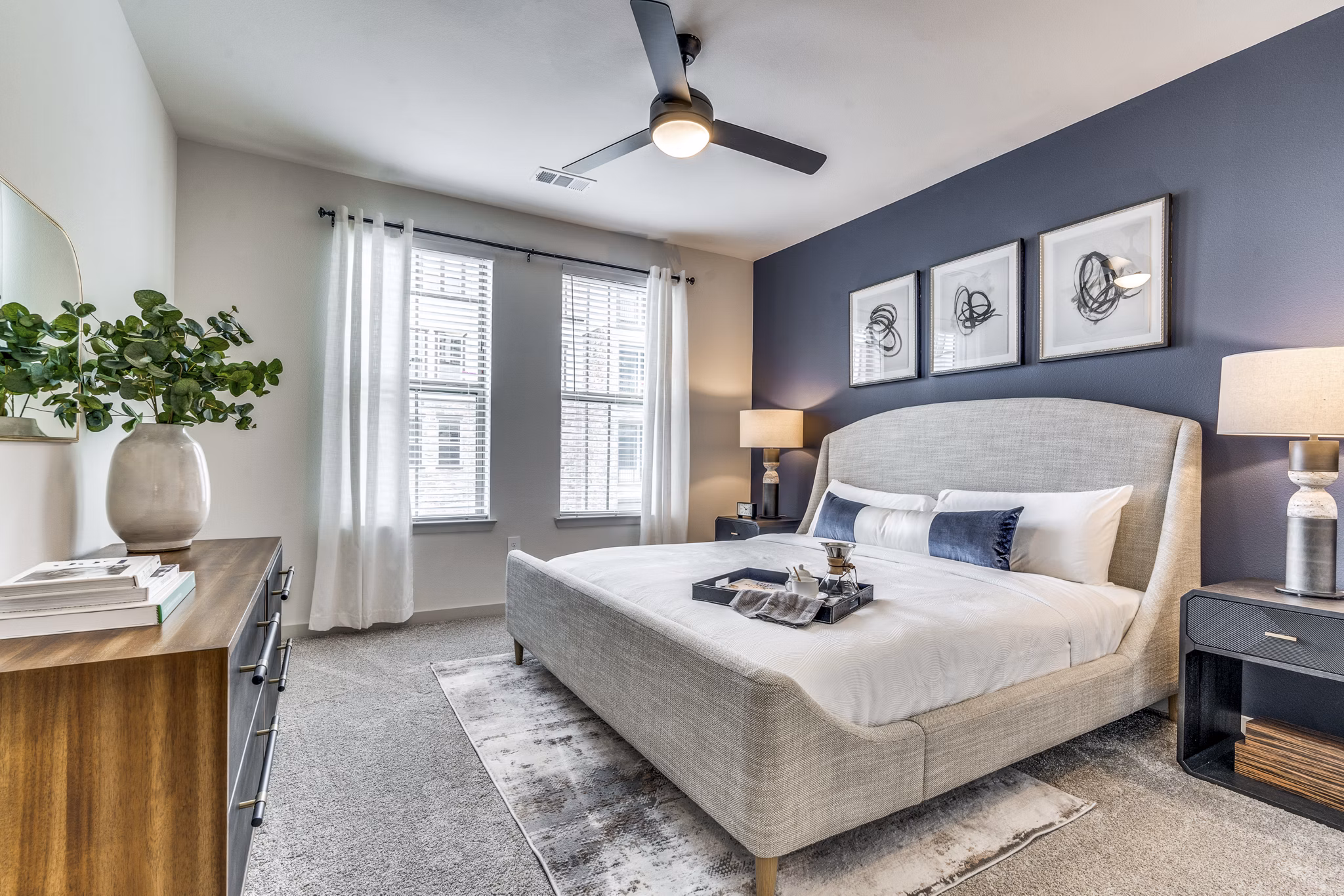 bedroom at Jefferson Cove Apartments