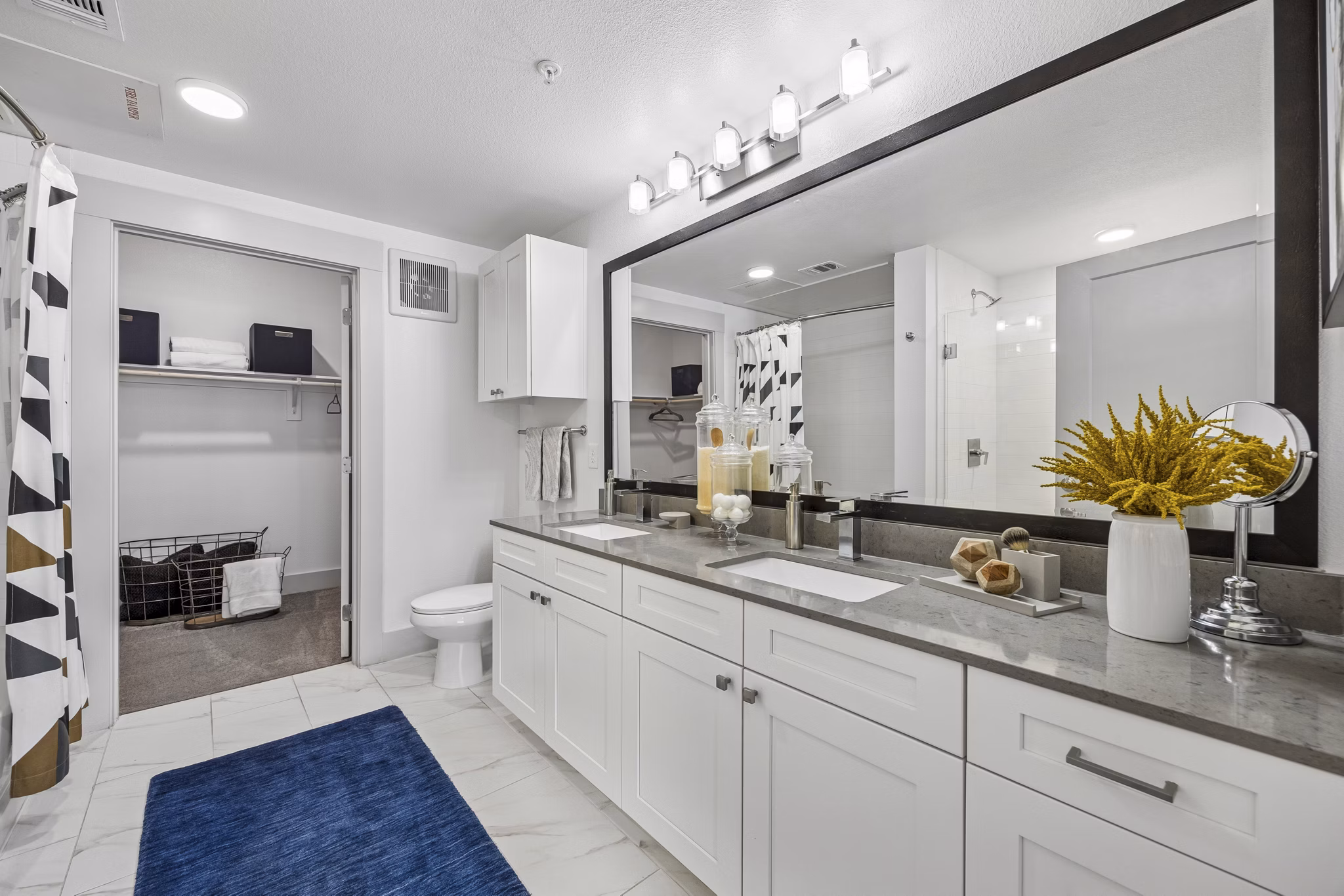 bathroom at The Maddox Apartments