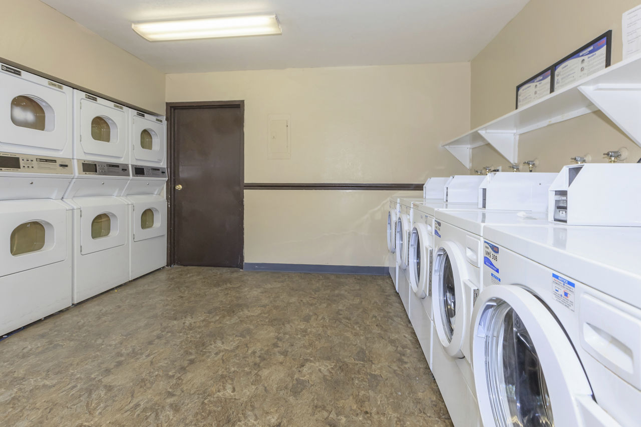 Laundry room at Thornbridge