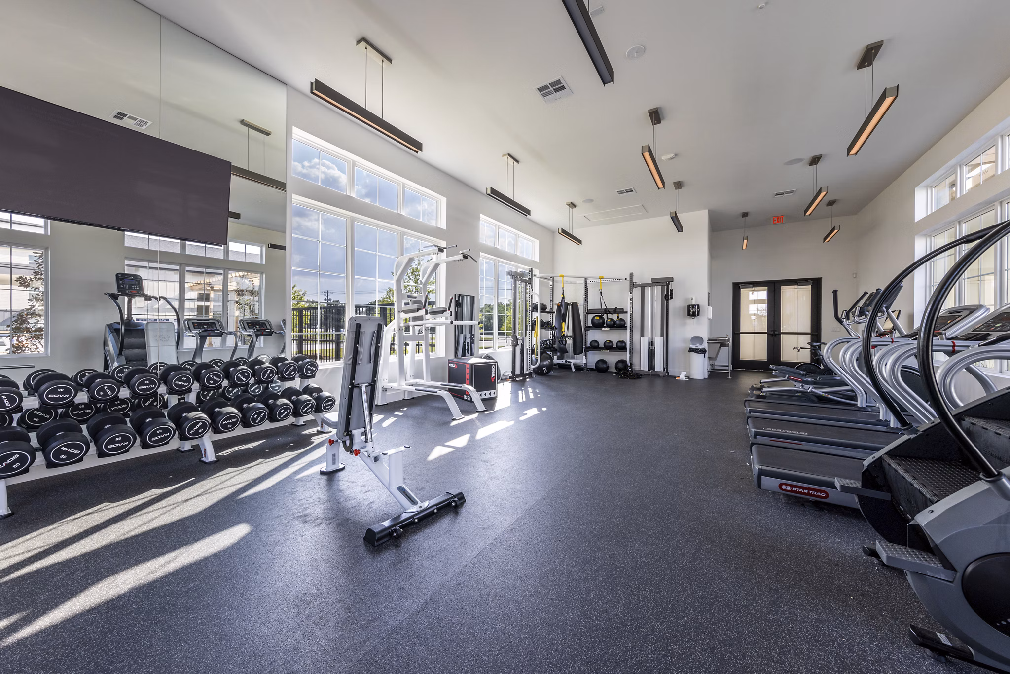 fitness center at Spectra Parks Apartments