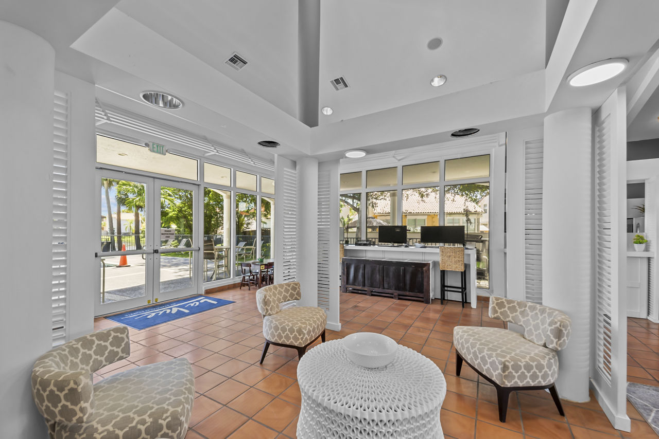 La Vue At Emerald Pointe Hollywood Fl 10 of 12