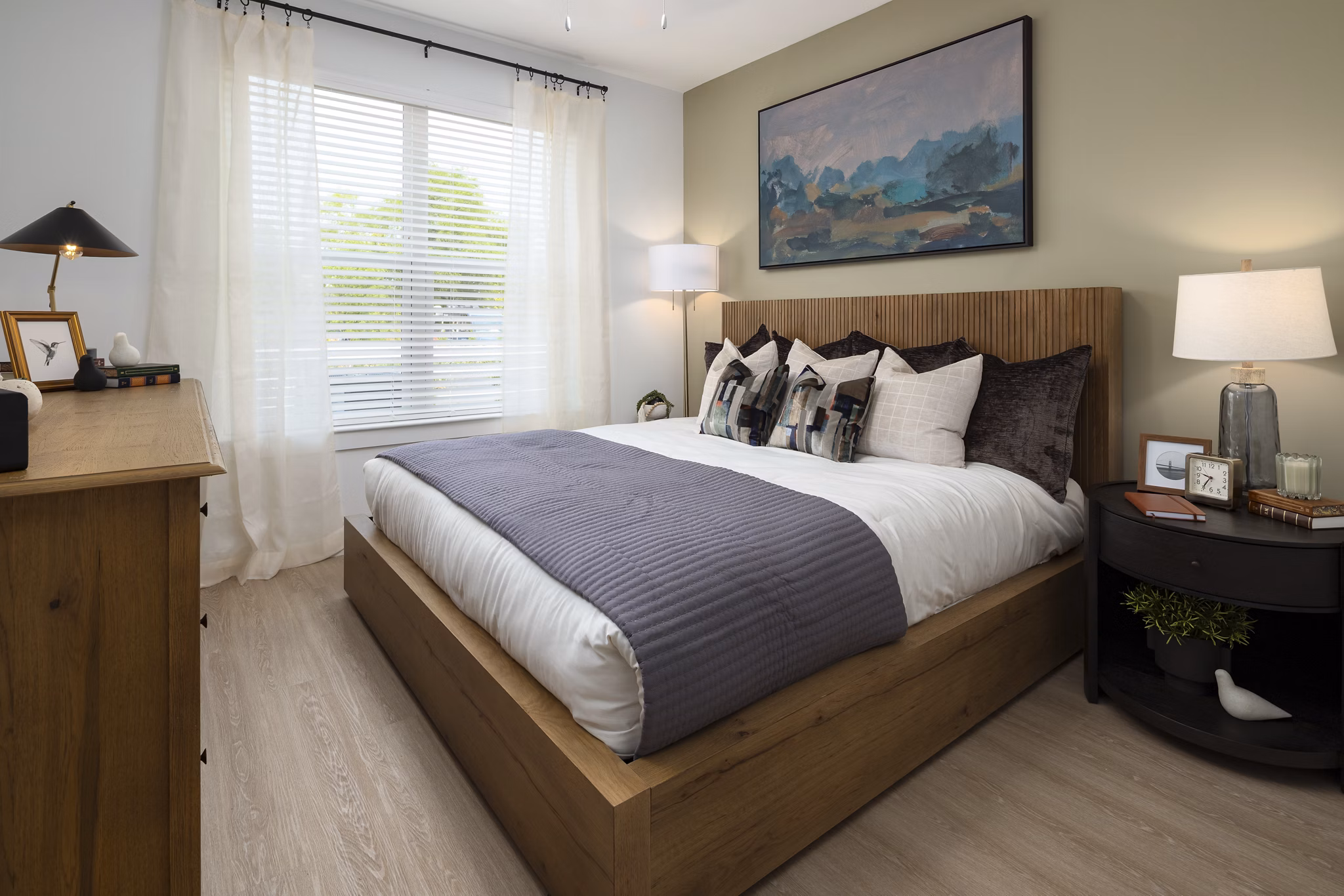 bedroom at NOVEL Manchester Farm Apartments