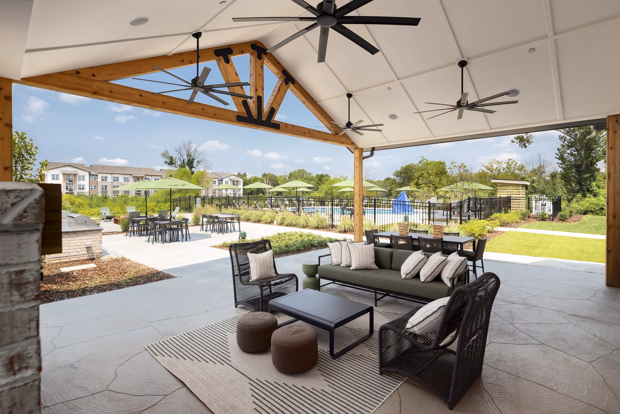 grill area at NOVEL Manchester Farm Apartments