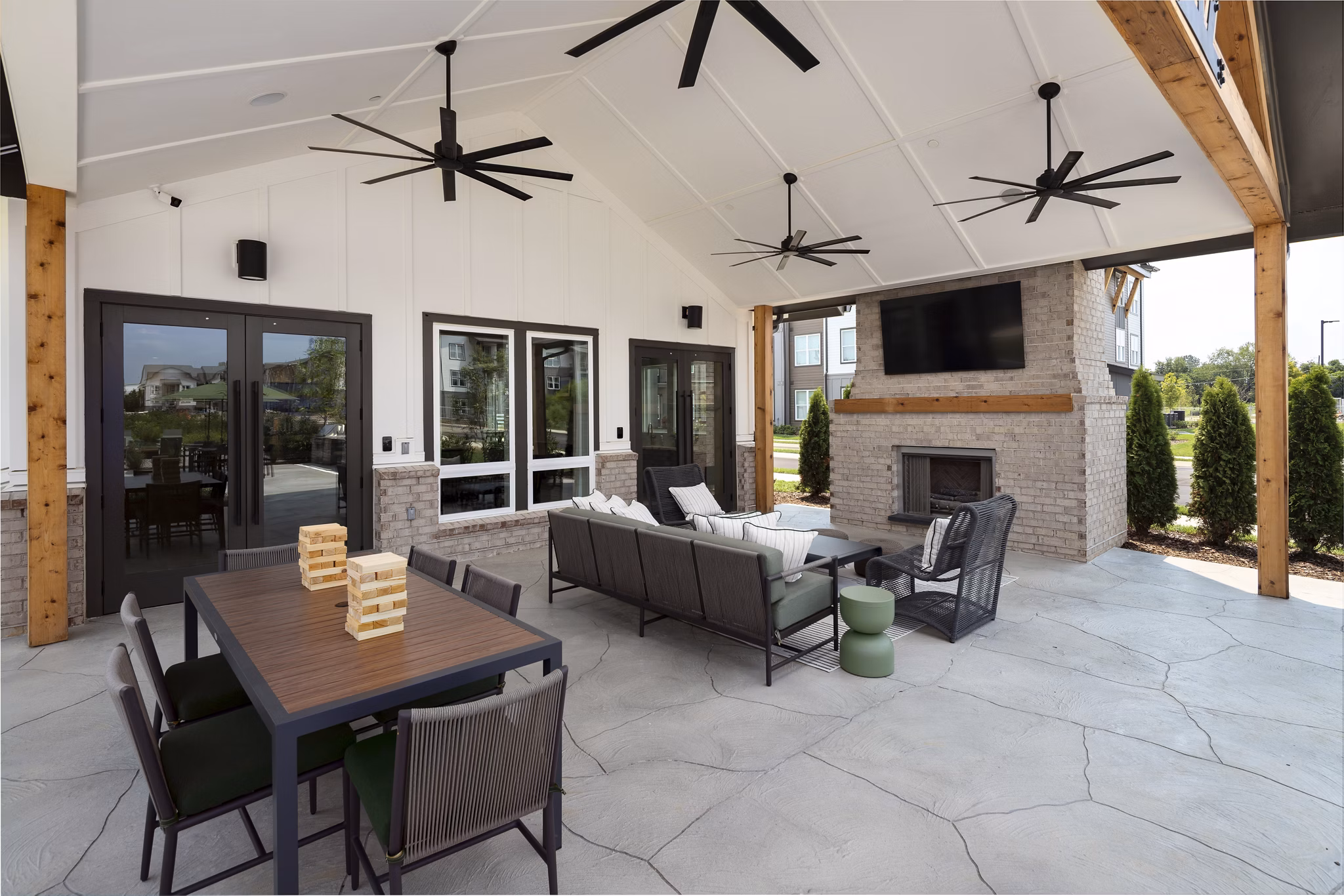 grill area at NOVEL Manchester Farm Apartments