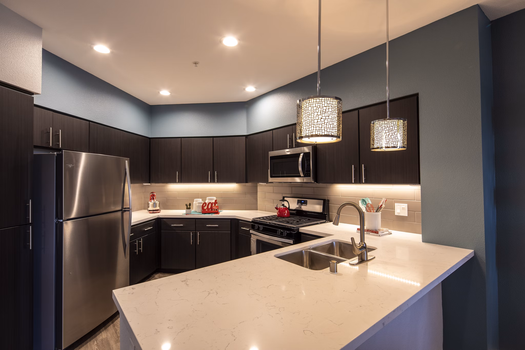Kitchen at Anton Menlo Apartments