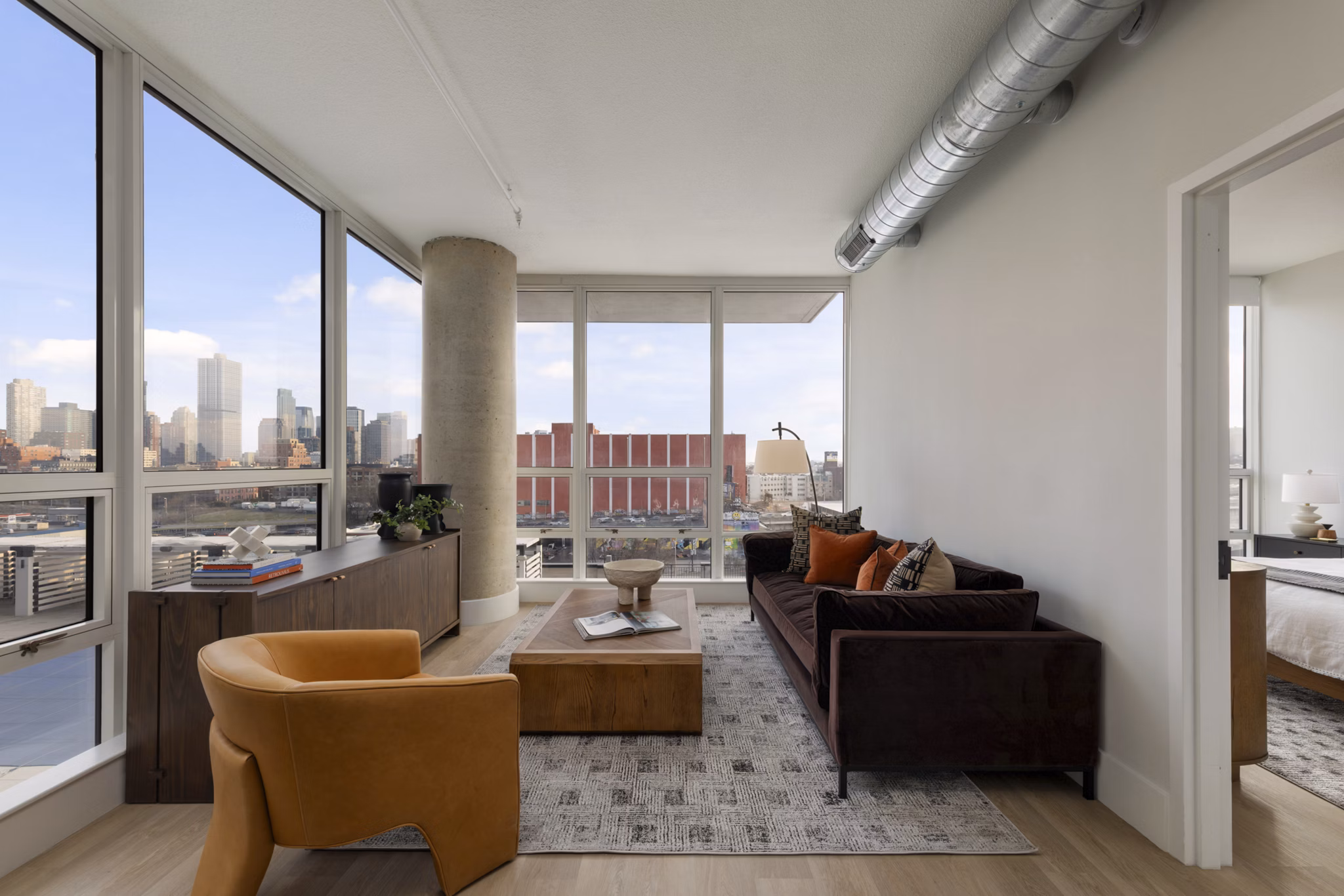 living room at Hudson House West Apartments