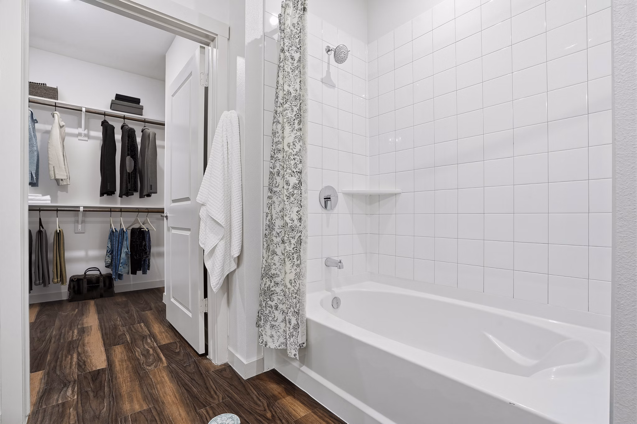 bathroom at The Breckyn Apartments 