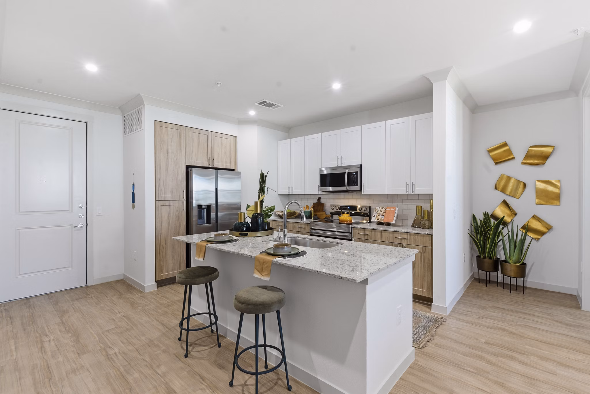 kitchen at The Breckyn Apartments 