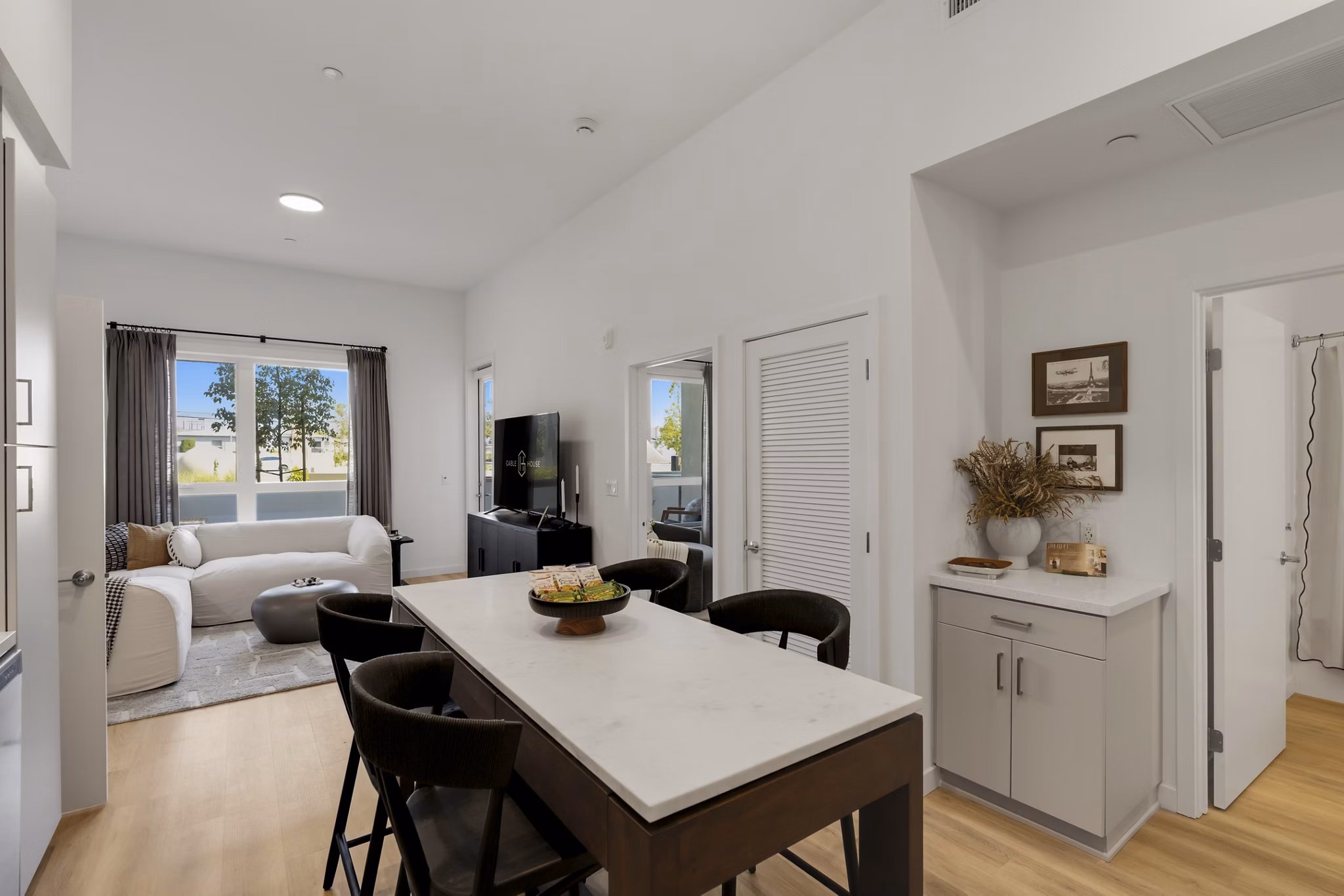 Dining Room at Gable House Apartments