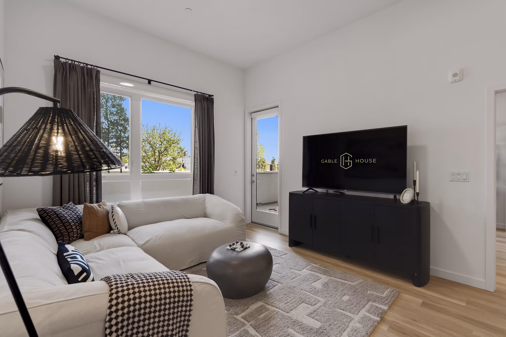 Living Room at Gable House Apartments