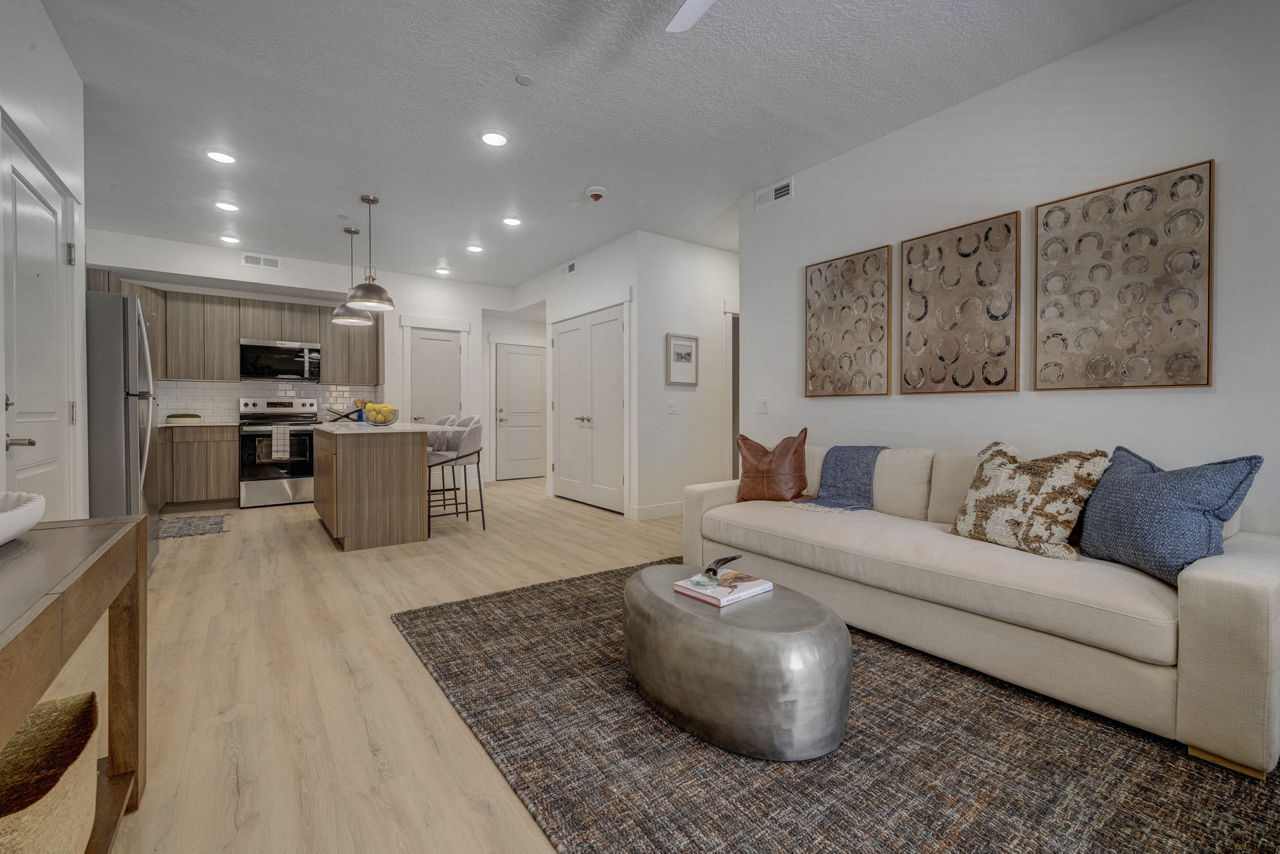 The Everly Farmington Ut 11 of 12