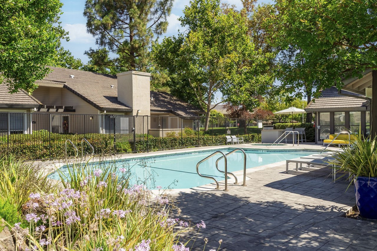 Chardonnay Gardens Livermore Ca 7 of 12