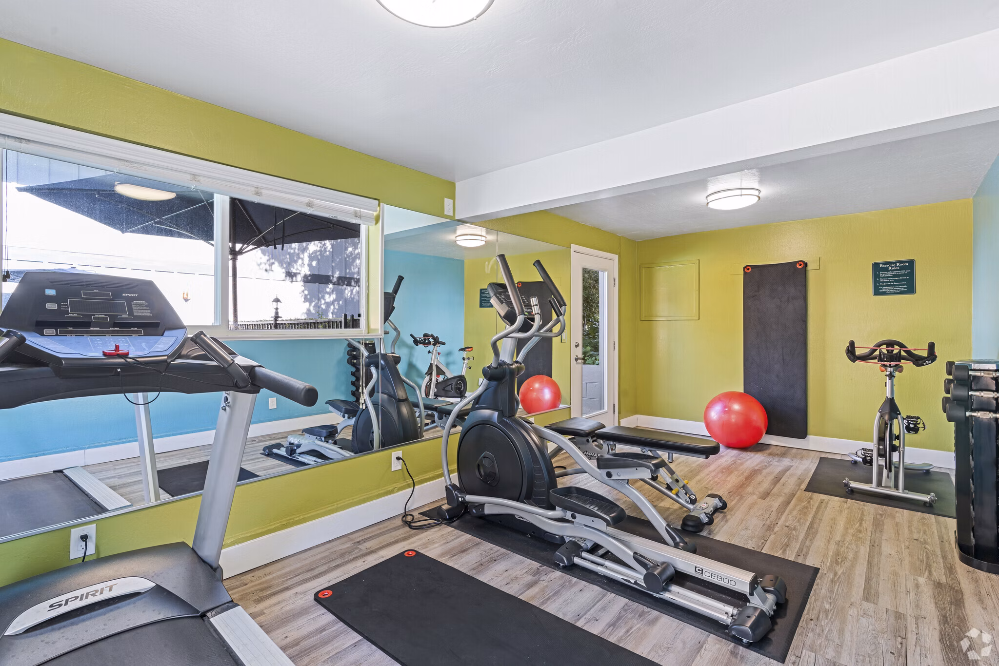 fitness center at Hillside Garden Apartments