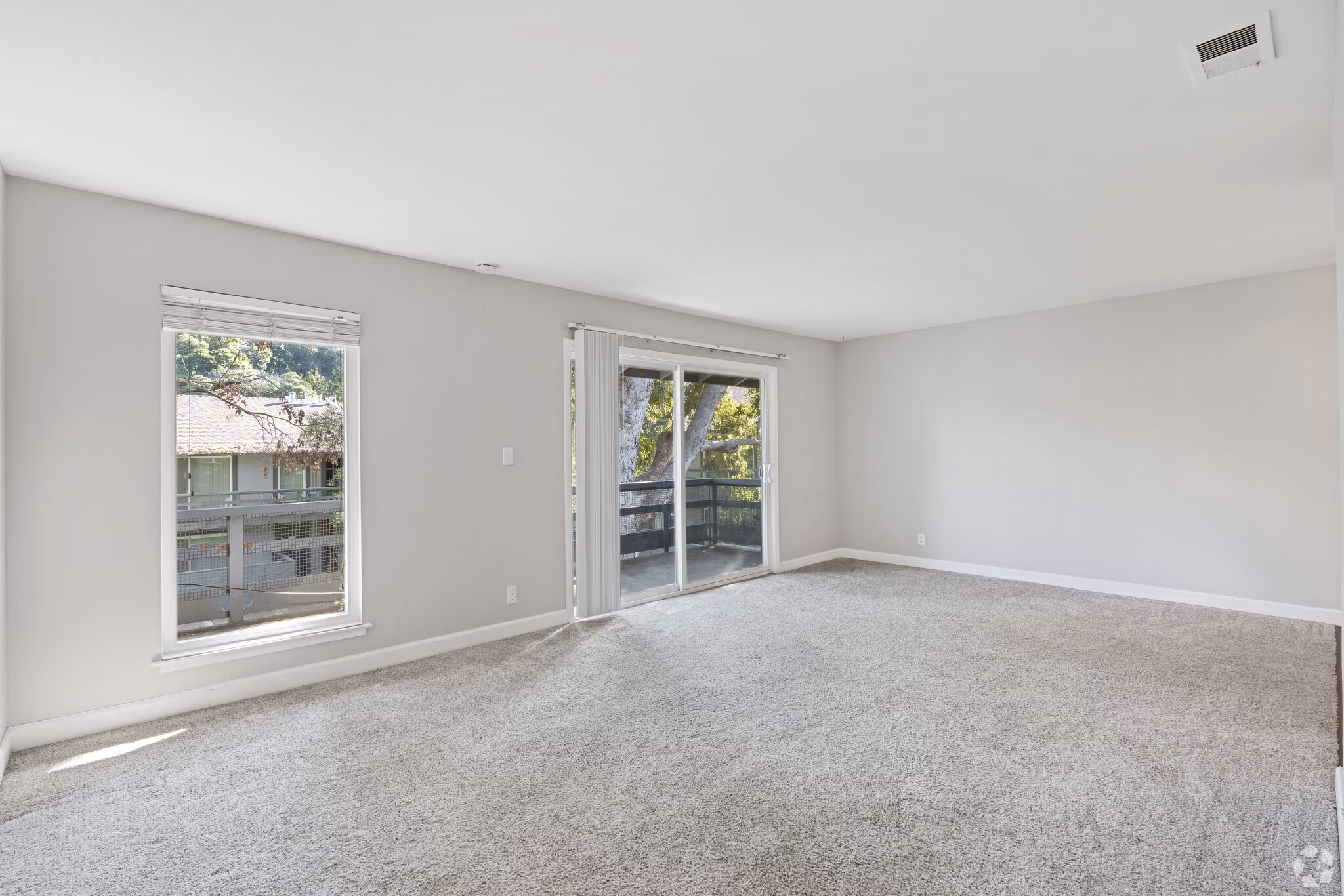 living room at Hillside Garden Apartments