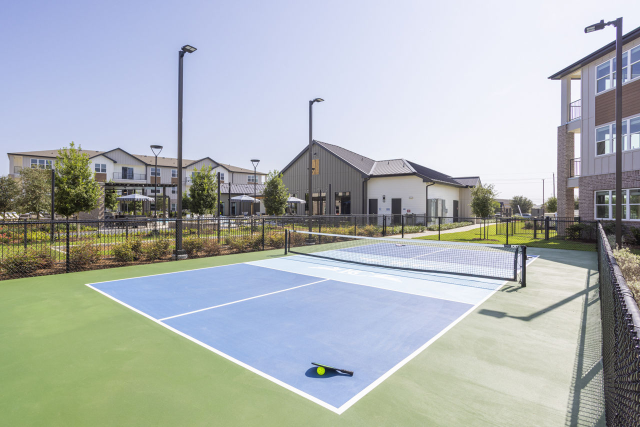 Grill area at Broadstone Creekside (3 of 3)