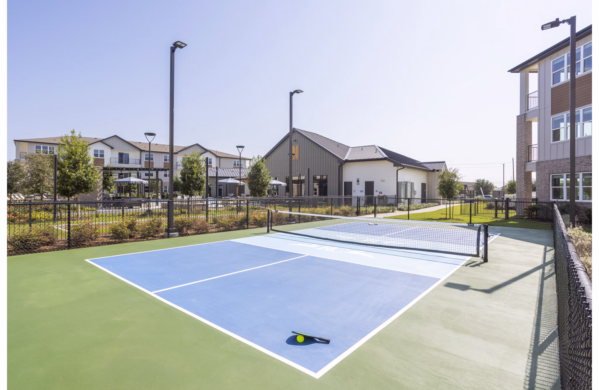 sport court at Broadstone Creekside Apartments