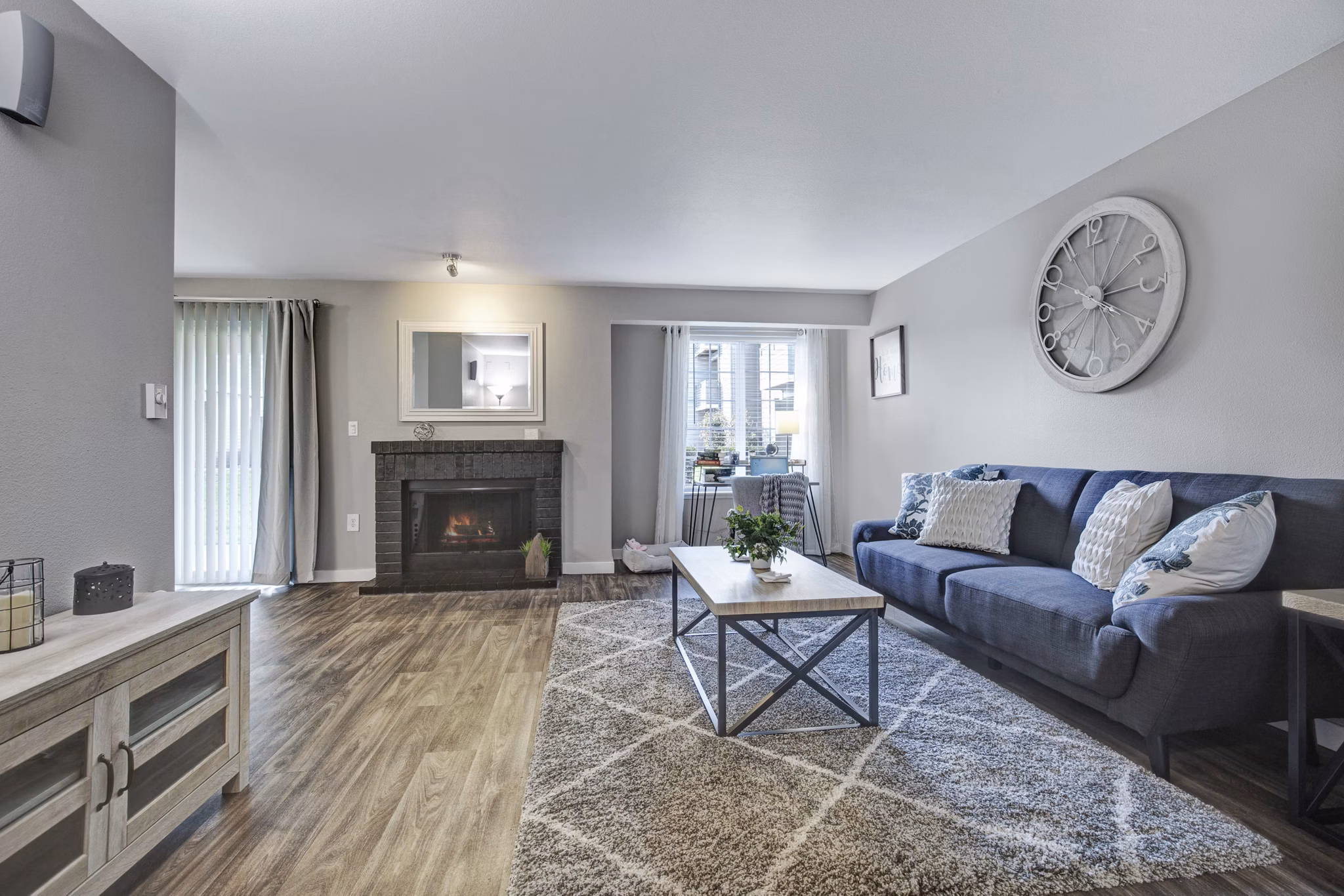 living room at Beaumont Grand Apartment Homes Apartments 