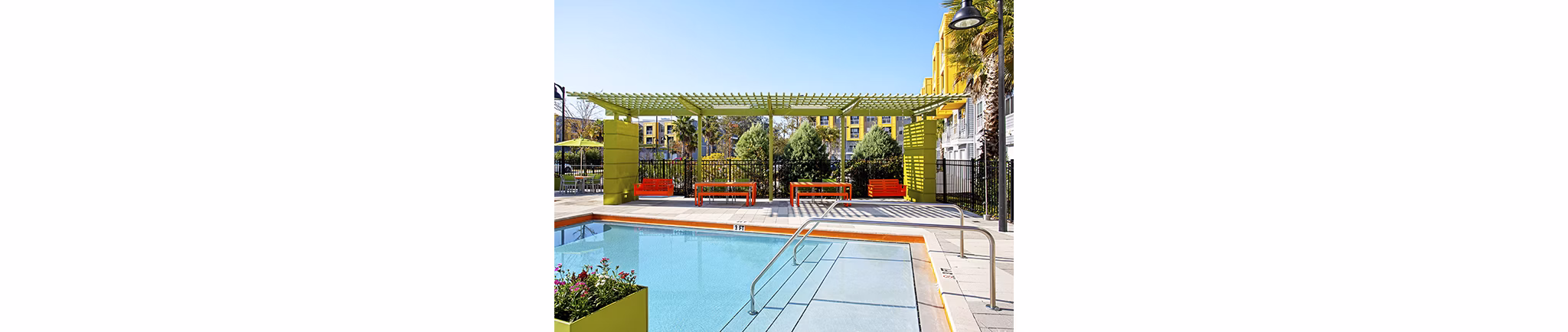 pool at Brooklyn Riverside Apartments