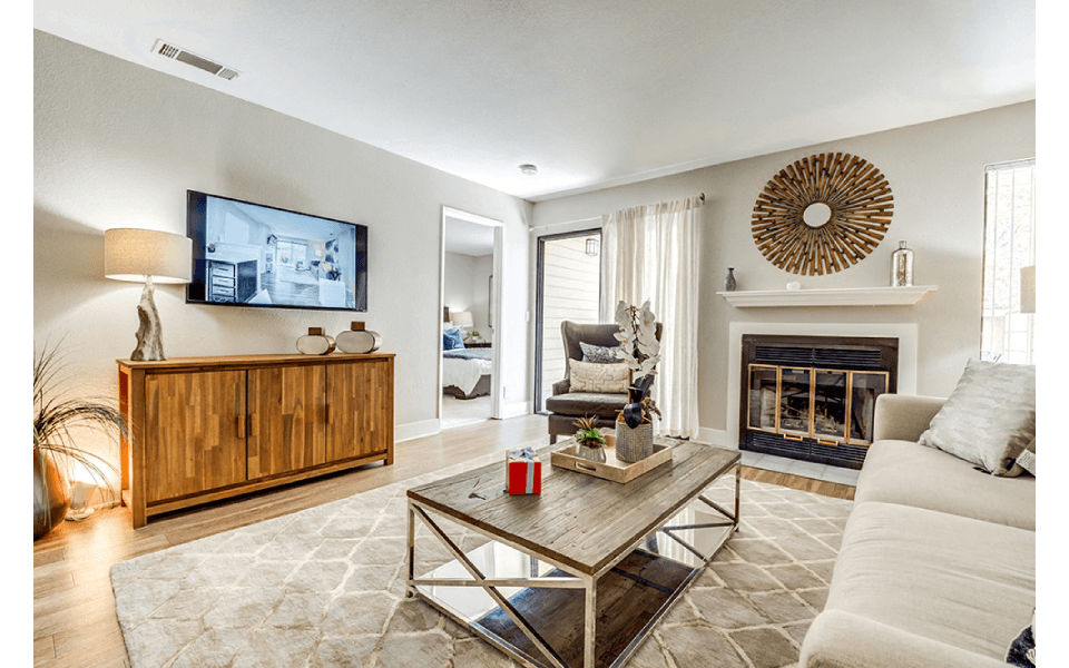 living room at Kirker Creek Apartments
