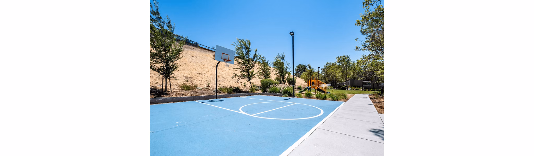 sport court at Kirker Creek Apartments