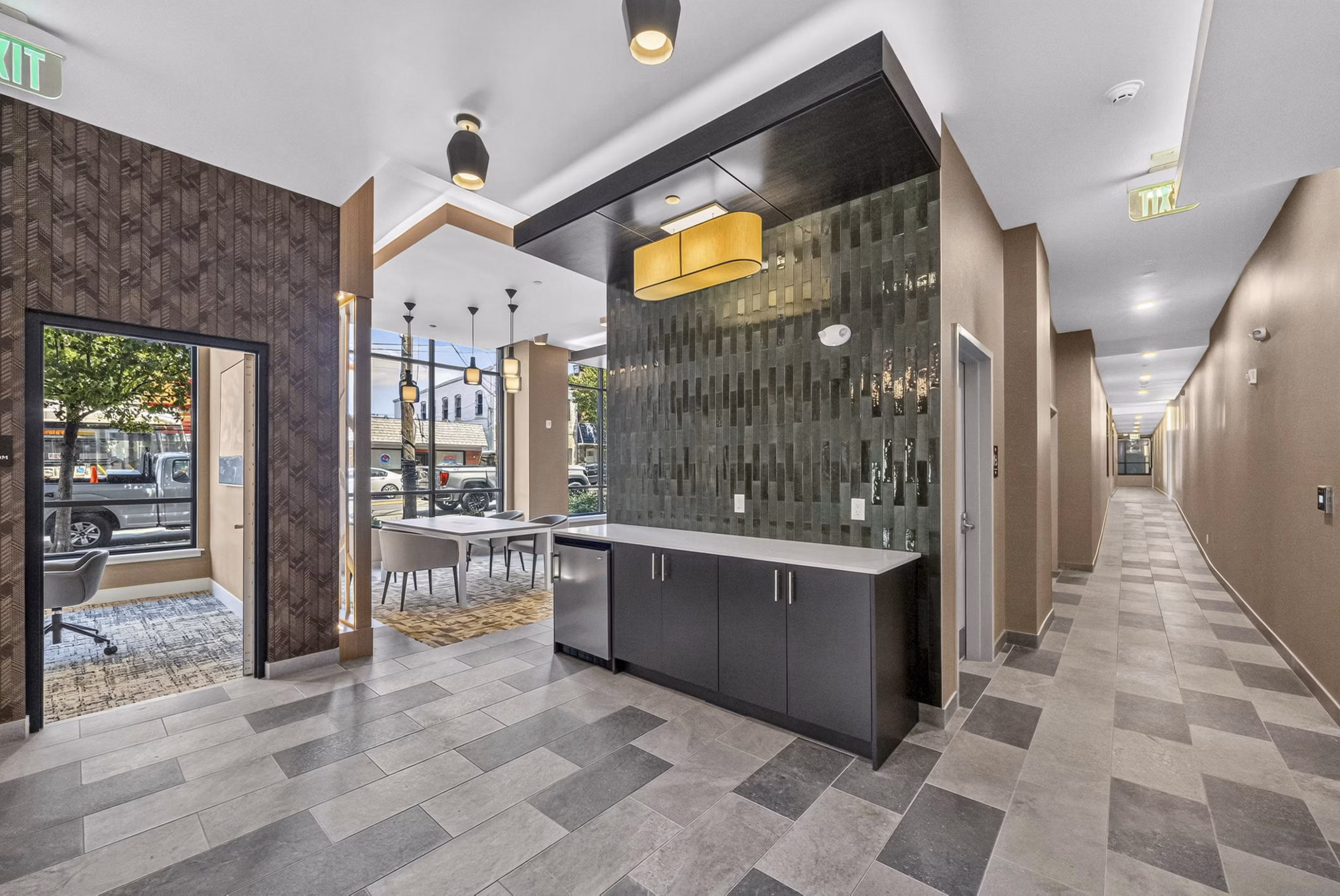 Clubhouse/Lobby at The Park at Fords Corner Apartments