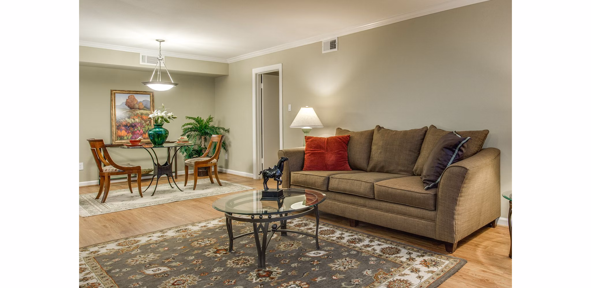 living room at Memorial Creole Apartments