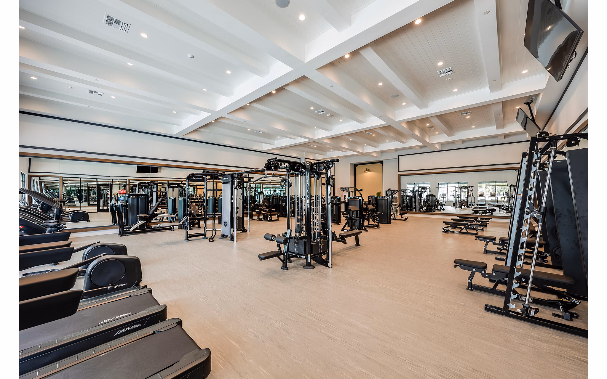 fitness center at Southhaven Apartments