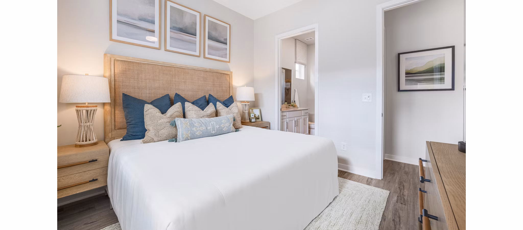 Bedroom at Yardly Waterset Apartments