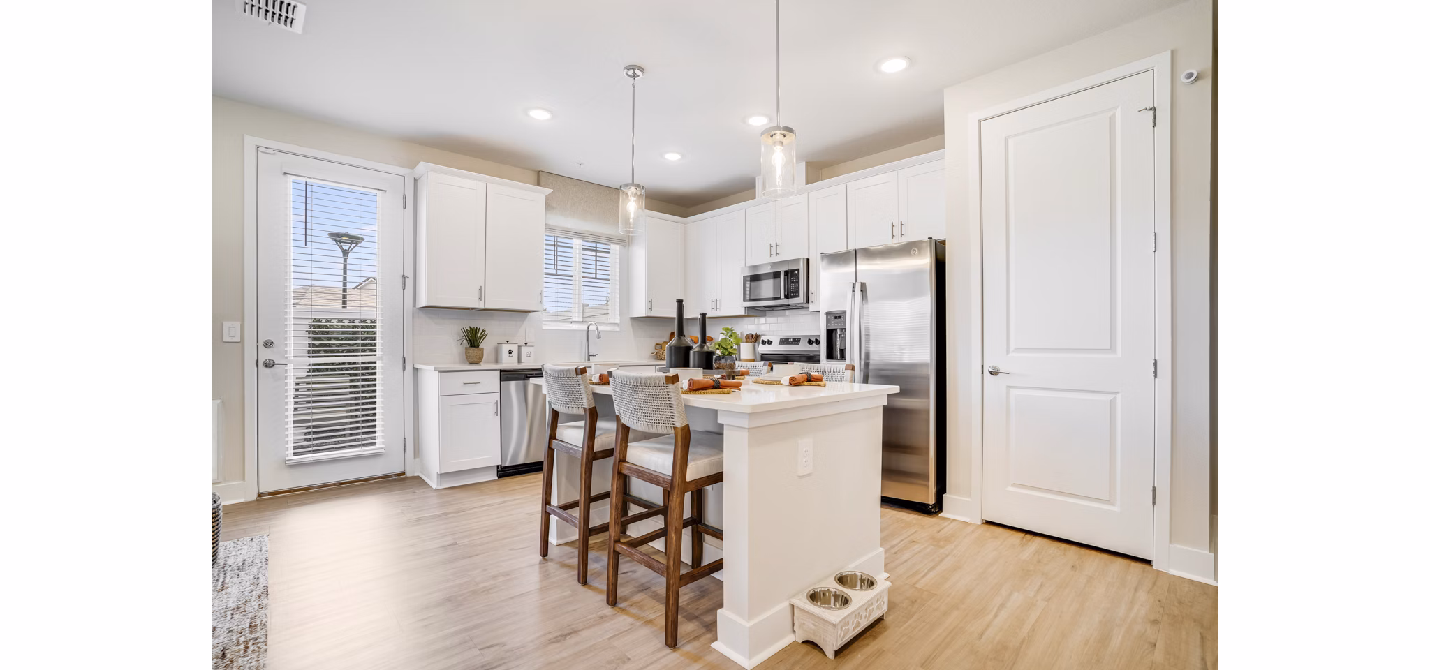 Kitchen at Yardly Waterset Apartments