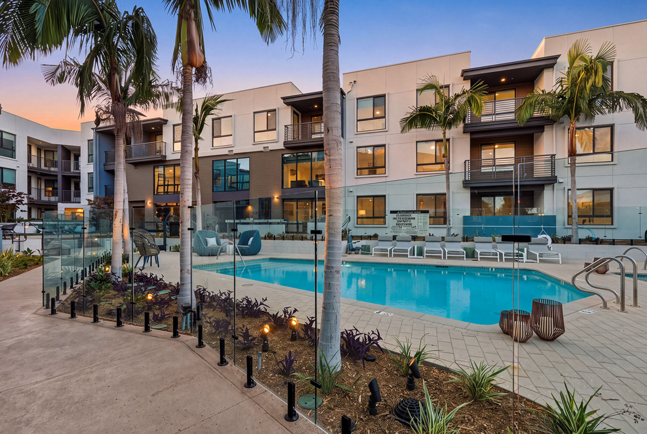 Solaris Encinitas 2 of 8
